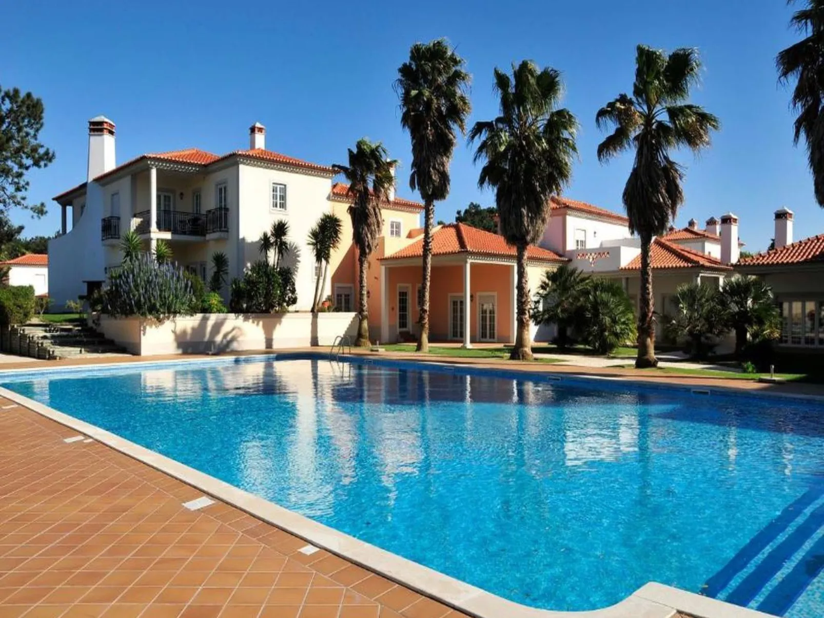 Haus in Praia Pedras del Rey mit 3 Pools 3-Image-tags.info