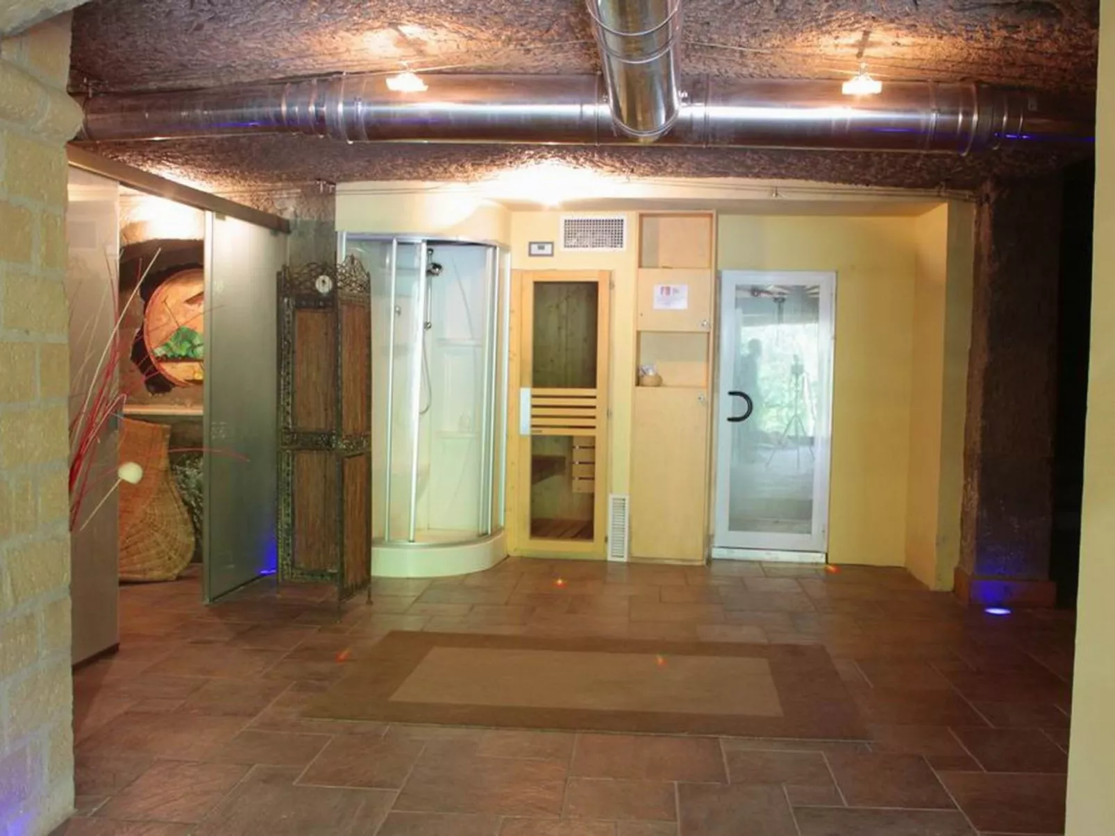 Unterkunft in Residenz mit Spa, Schwimmbad, Wi-Fi-Binnen