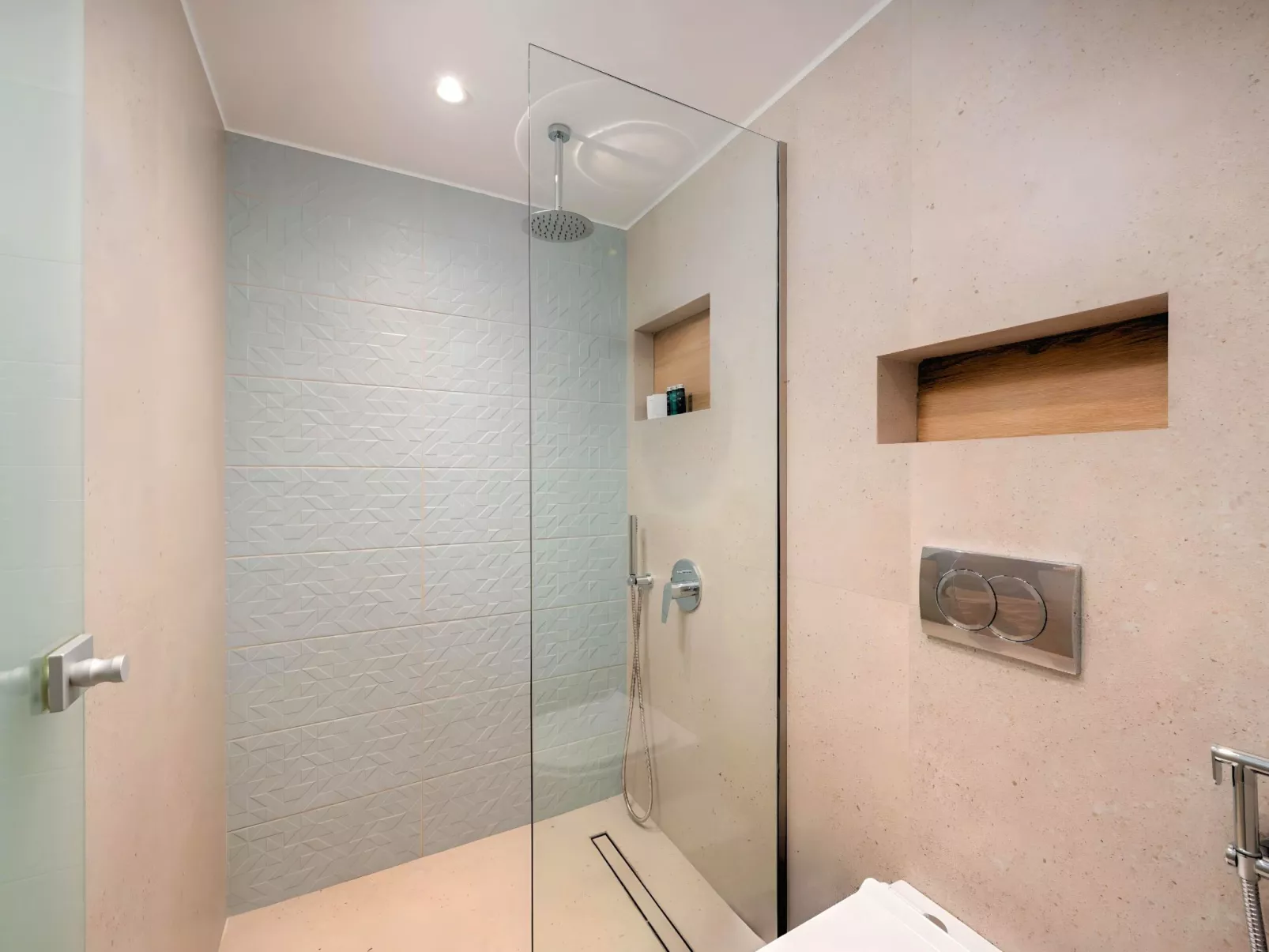 Hidden Gem Villa Pool und Jaccuzzi-Binnen