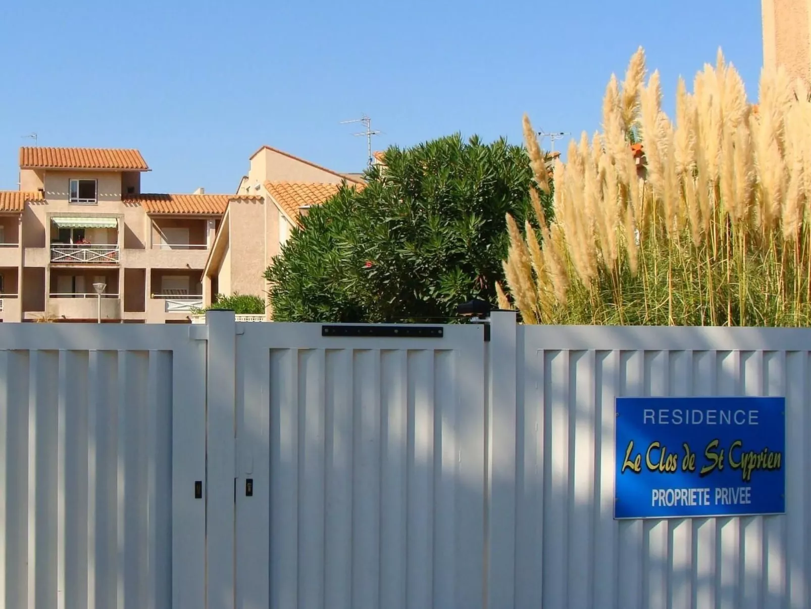 Für acht Personen - Buiten