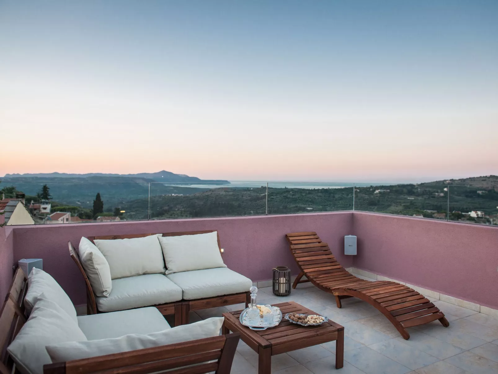 "Liodosifis" mit eigenem Pool-Image-tags.info