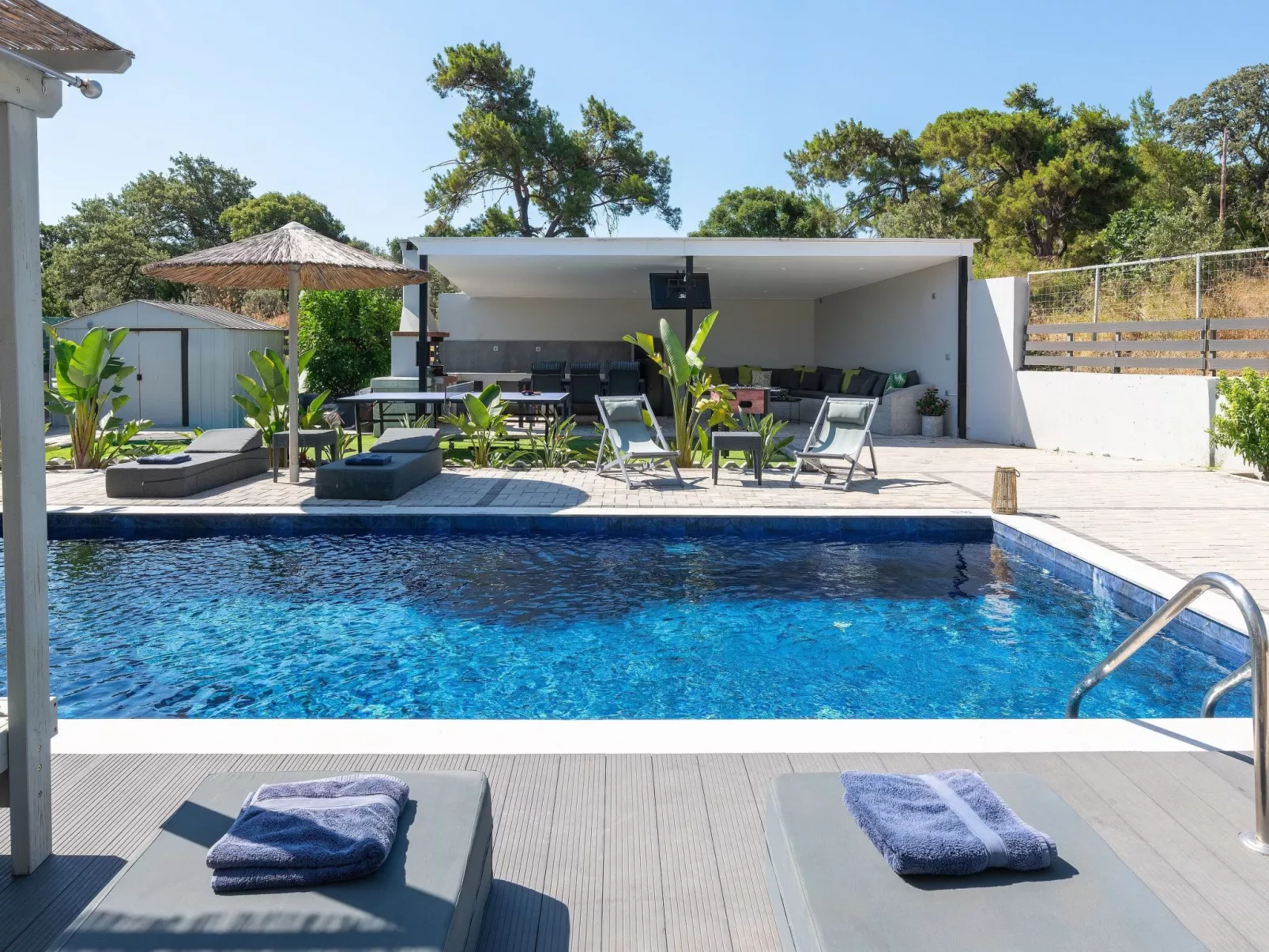 Versteckte Villa-Binnen