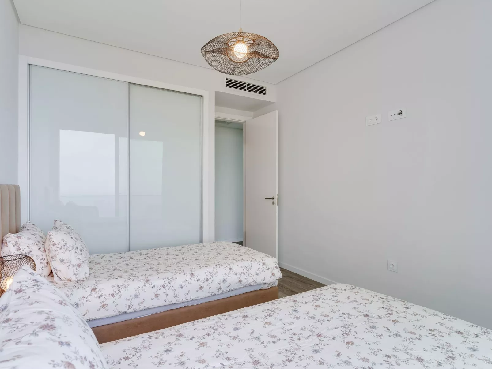 Villa Bianca-Image-tags.info