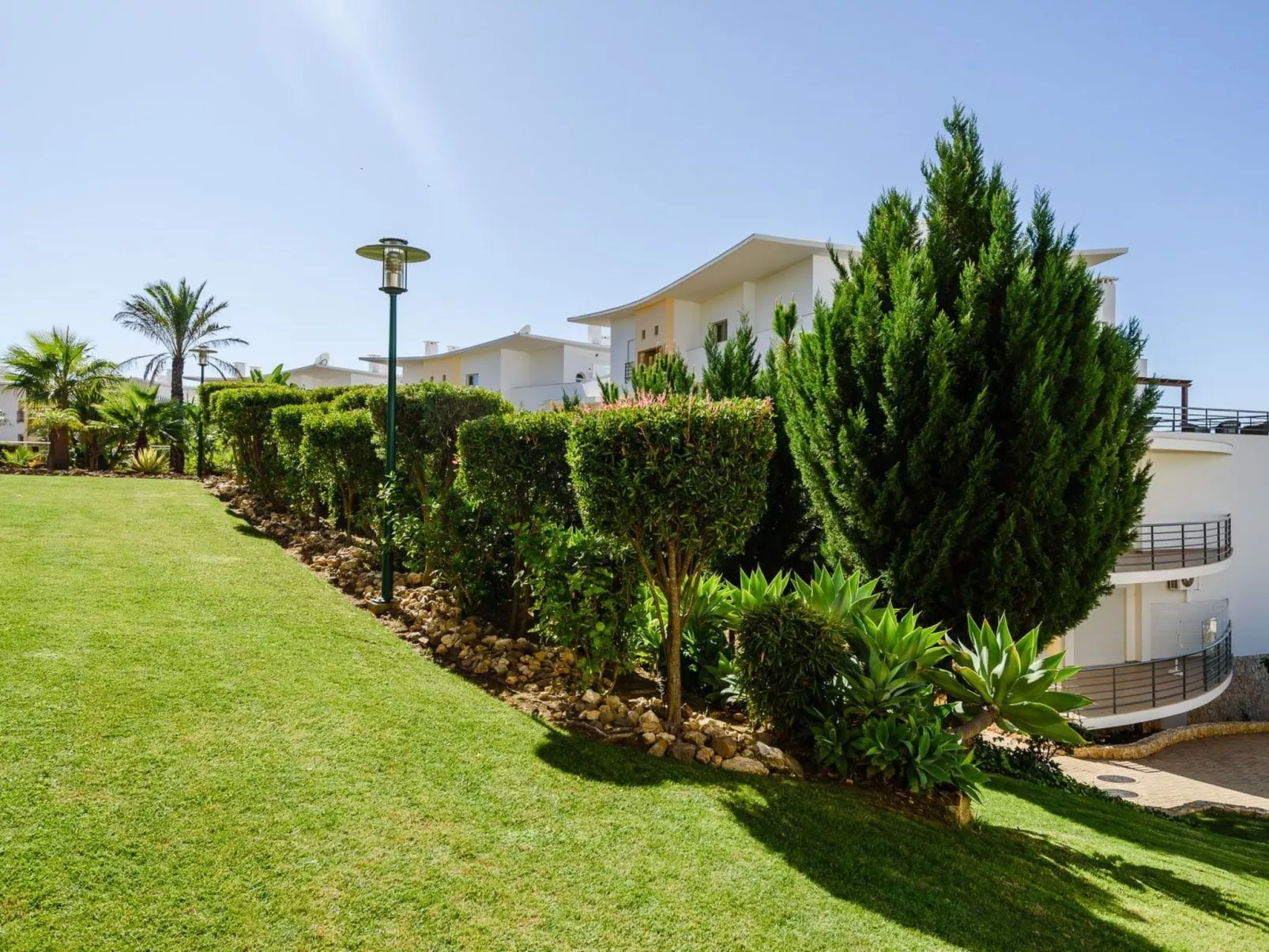 BnB Homes komfortable Wohnung mit 2 Pools-Image-tags.info