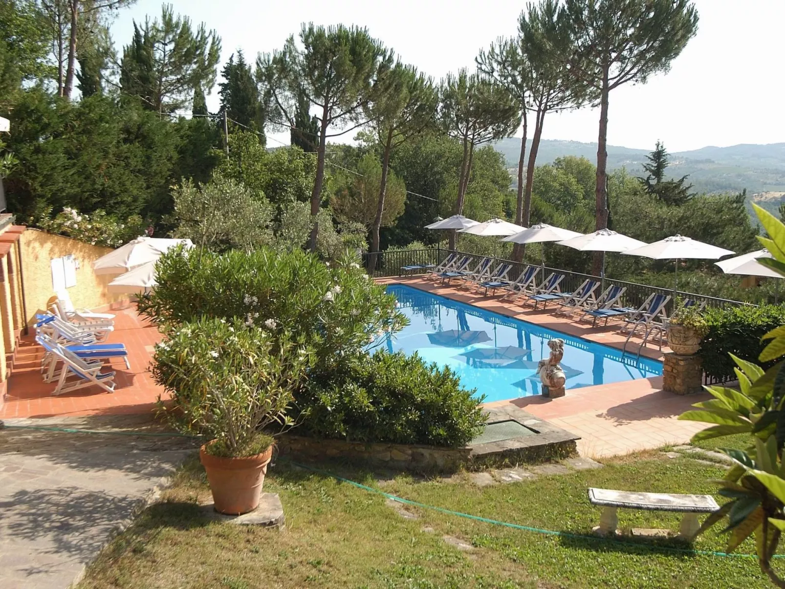 Unterkunft mit Panoramaterrasse, für 4 Personen-Buiten