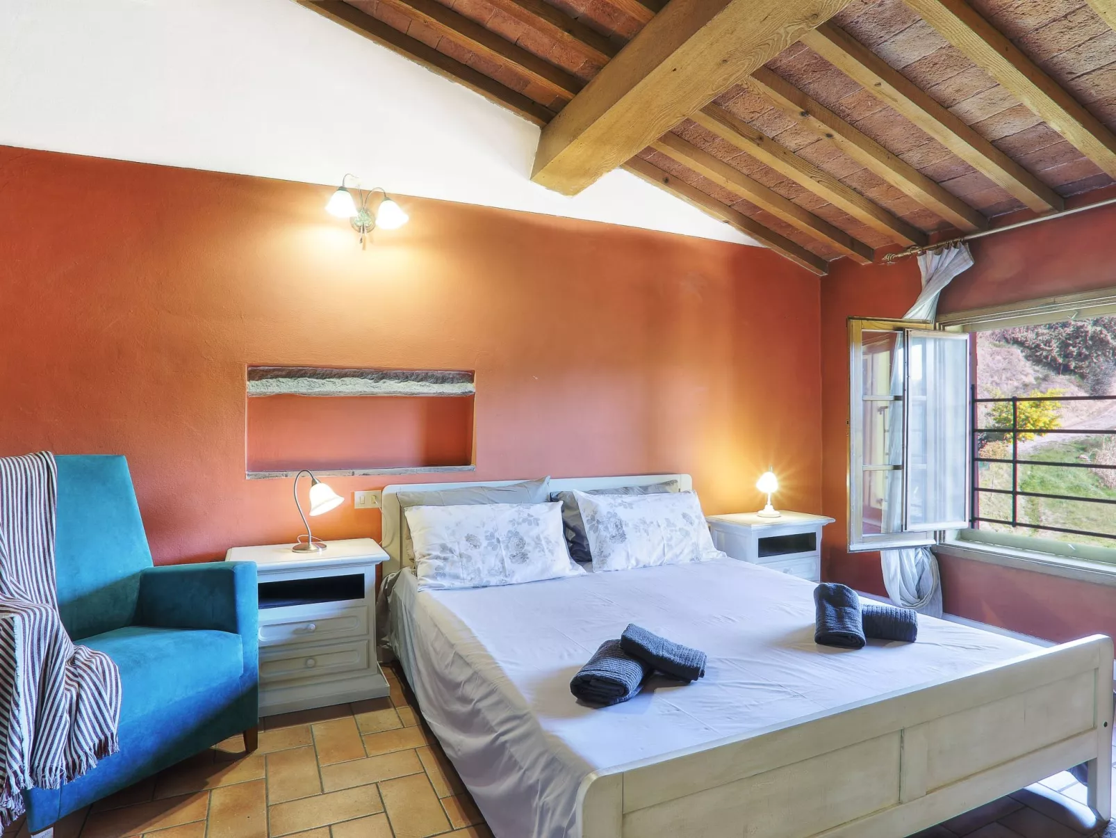 In Palaia mit Großem Garten-Binnen