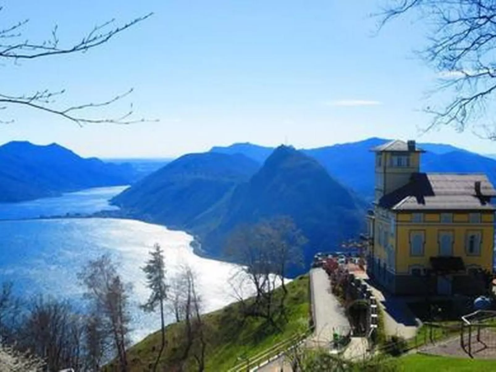 Exklusives Apartment, am Luganersee, mit Außenpool-Buiten