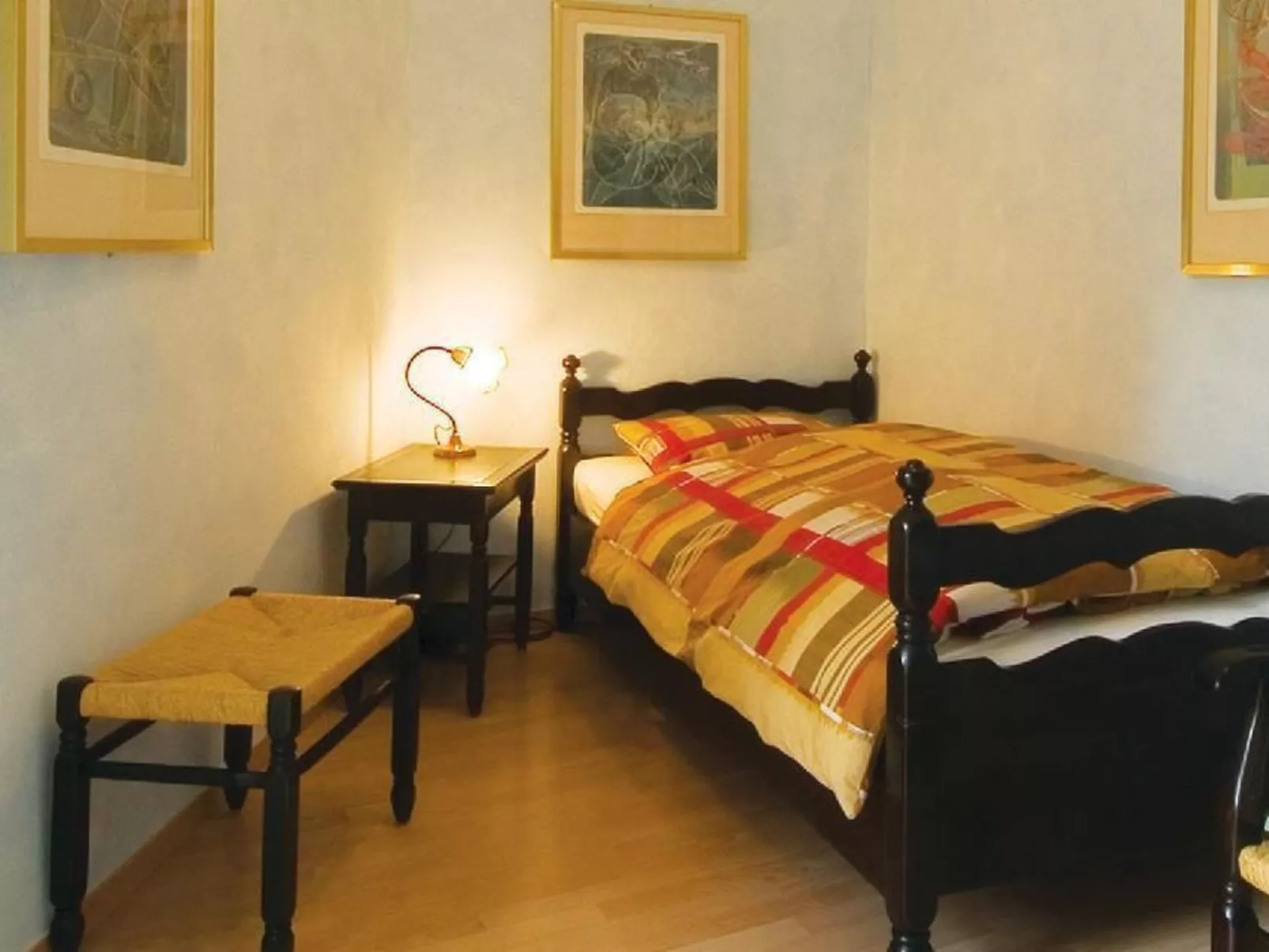 Ascona Nostrana 2-Binnen