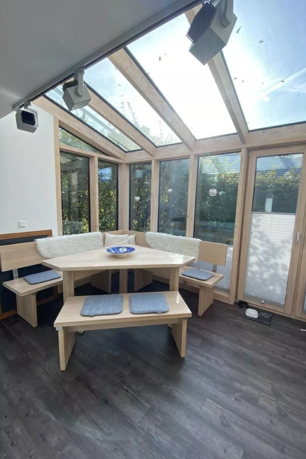 Das Haus am See-Binnen