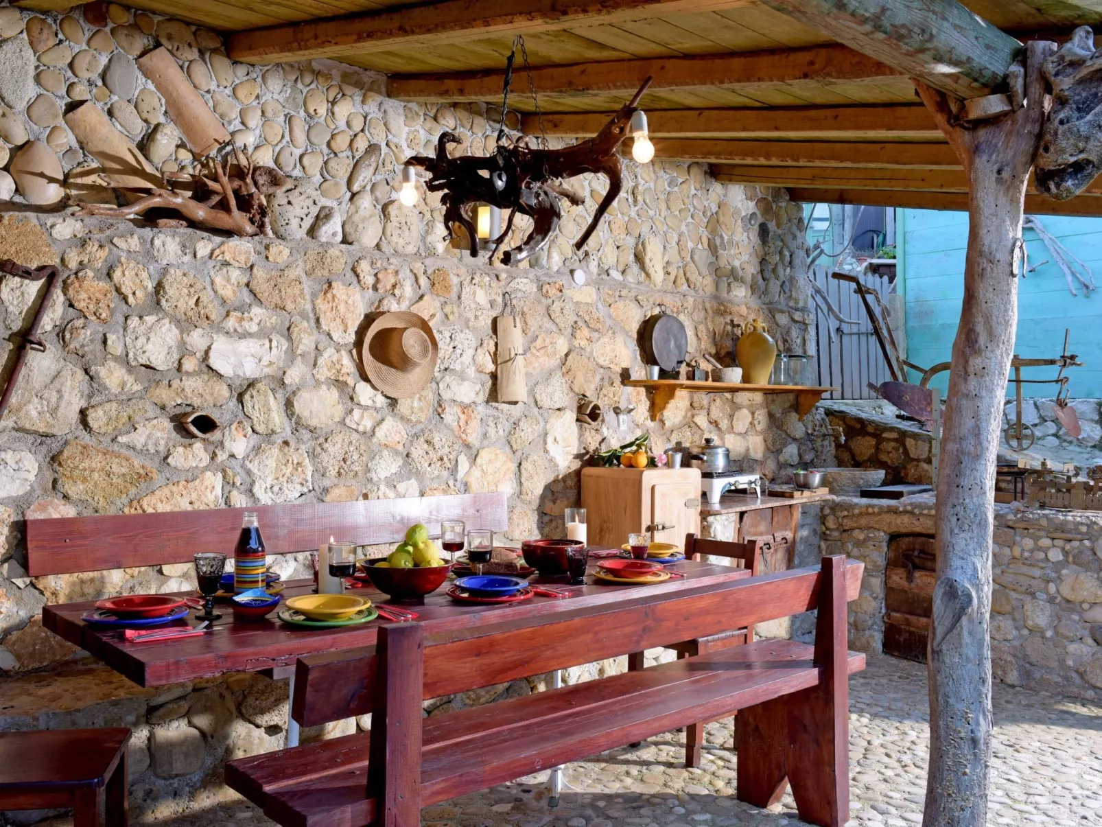 Charmantes Steinhaus in Agios Matheos-Binnen