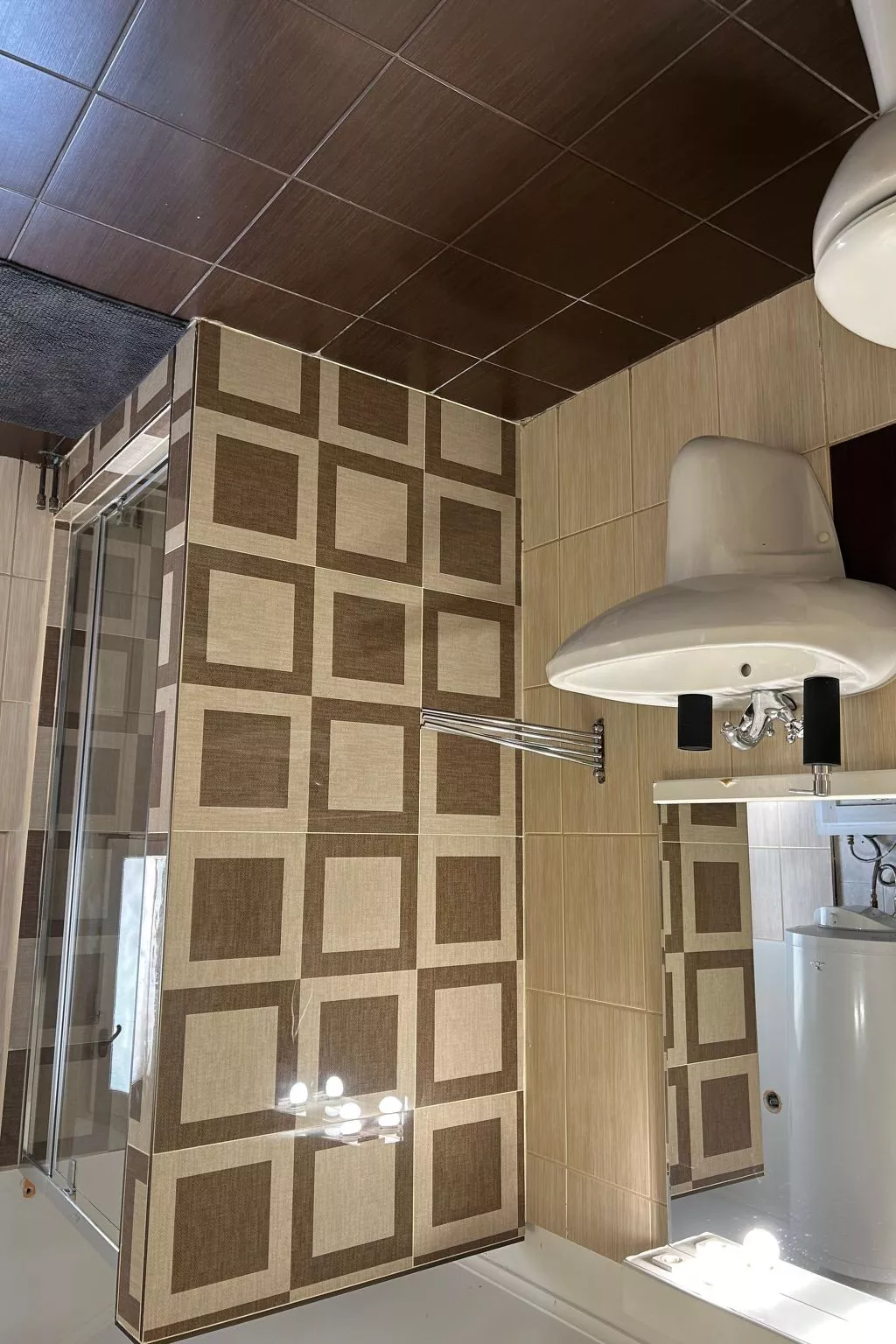 Klimatisiertes Ferienhaus in Siófok mit Grill-Binnen