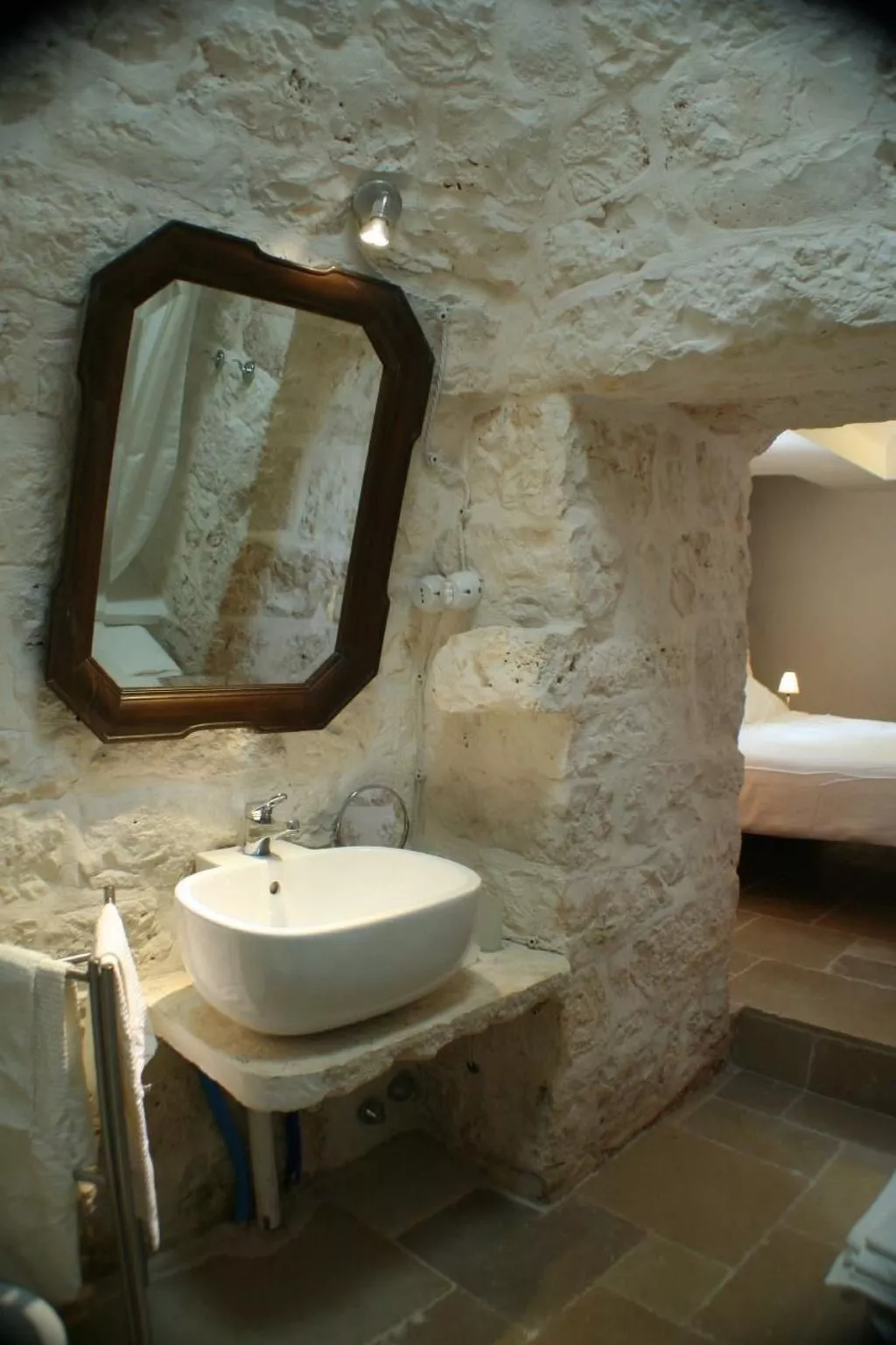 Trullo auf dem Lande in Ostuni mit privatem Pool-Binnen