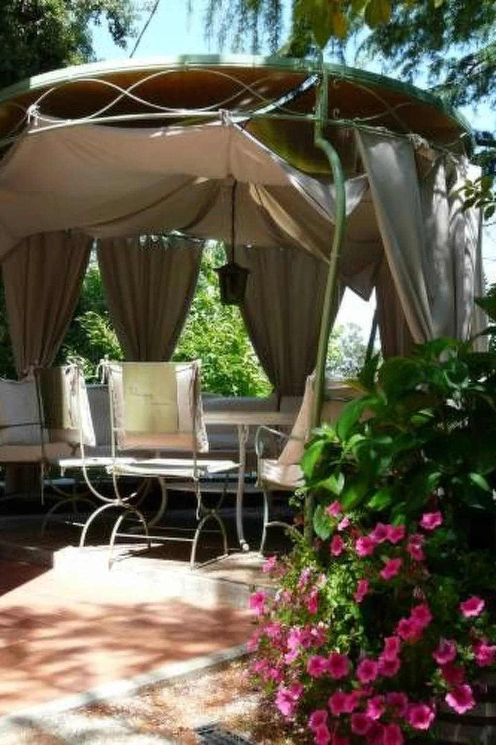 Wohnung 'Erica' mit Gemeinschaftspool-Buiten