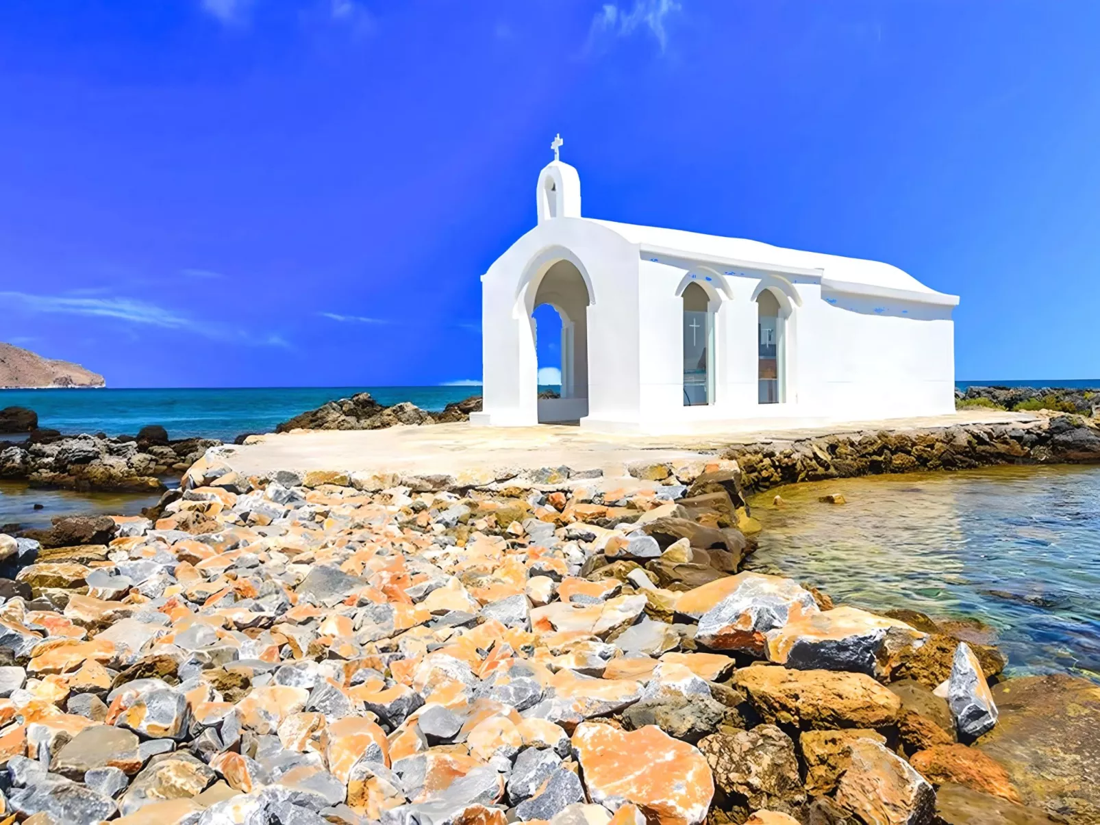 Pnoe Beachside Suite-Image-tags.info