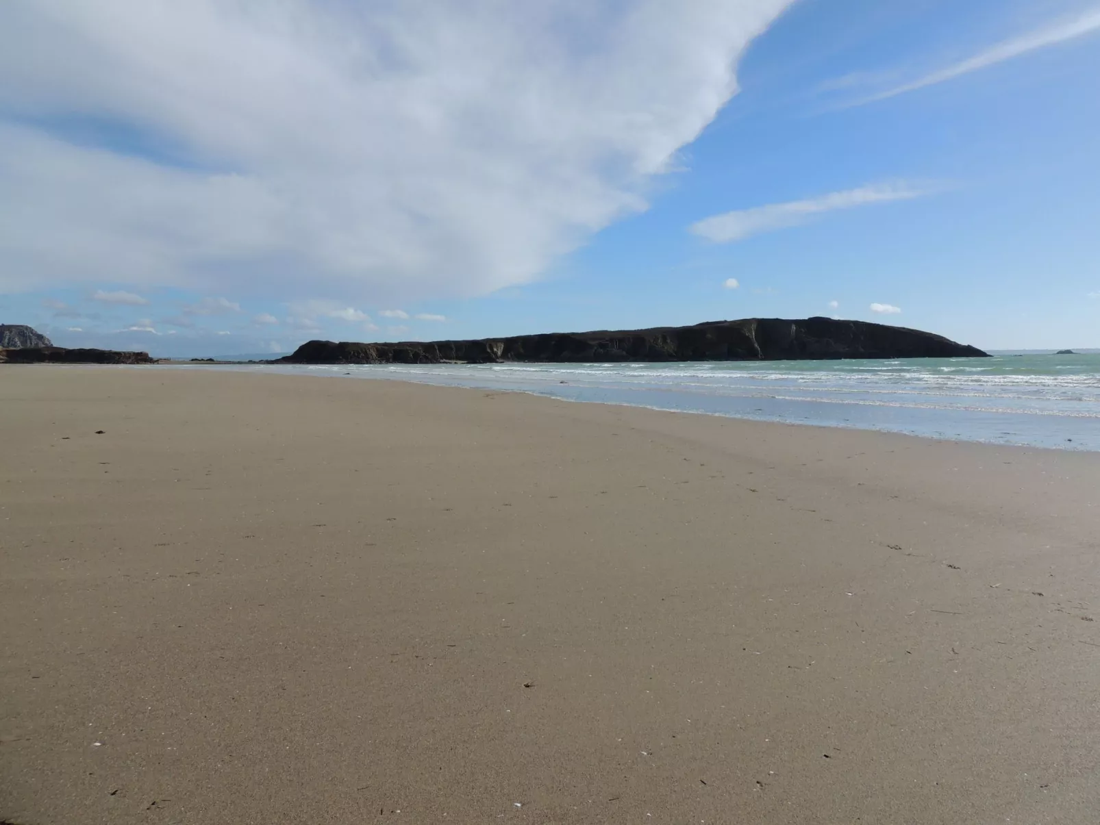 Haus mit Garten und herrlichem Meerblick-Buiten