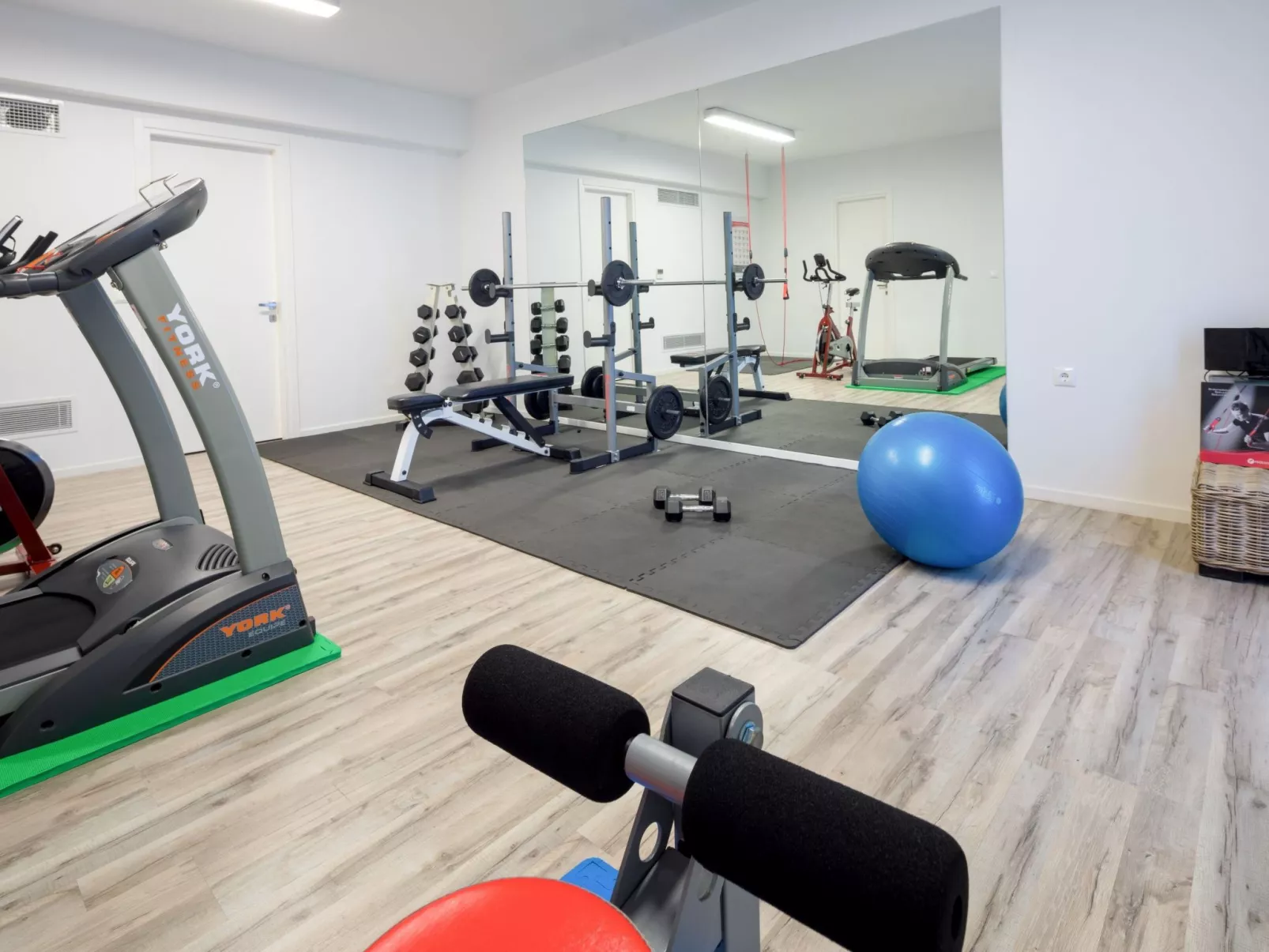 Luxusvilla in Almyrida mit wunderschönem Blick-Image-tags.info