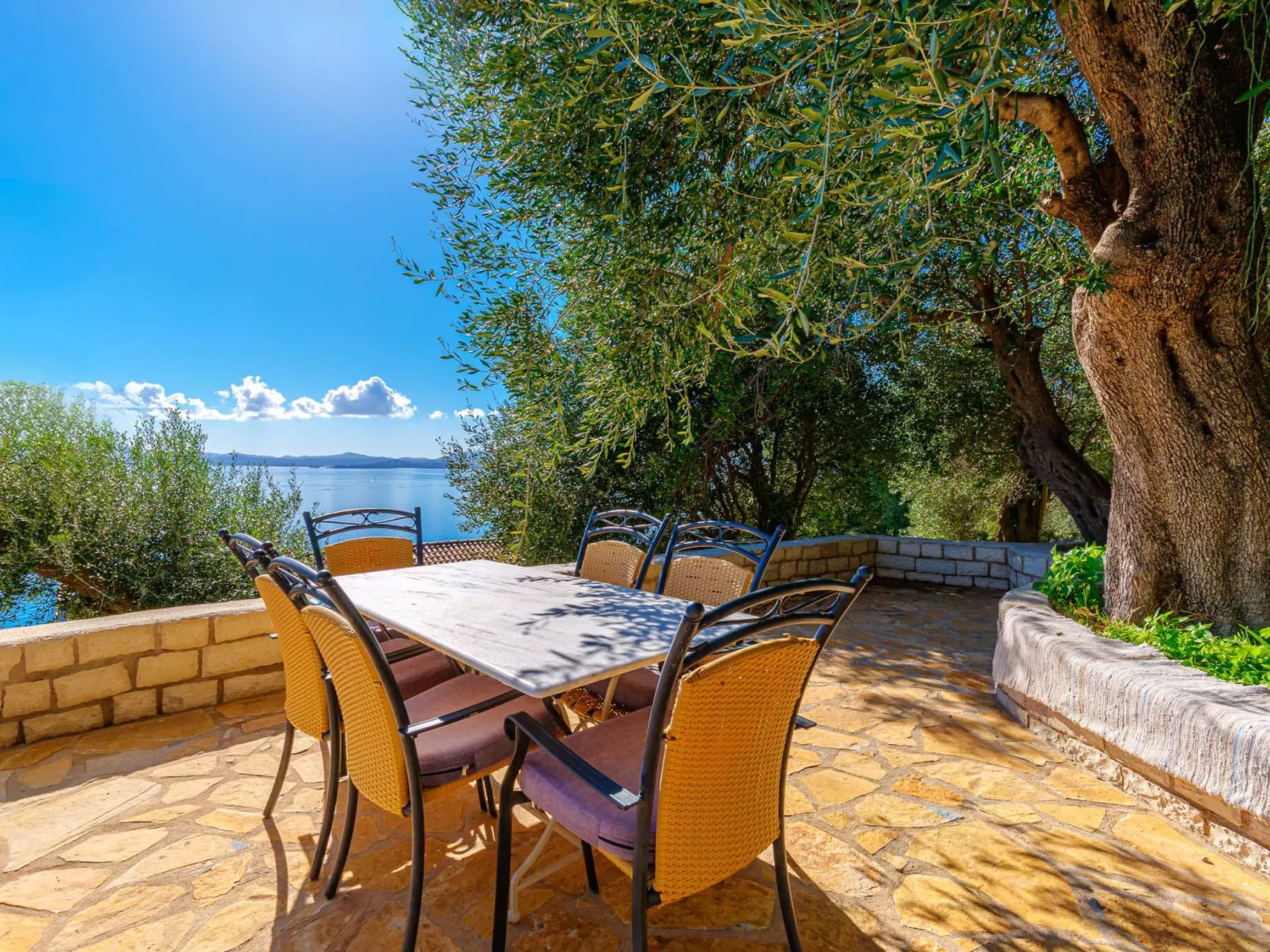 "Villa Nafsika"-Buiten