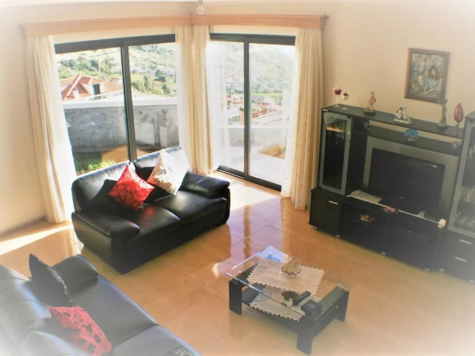 "Silva Sol" mit Blick auf das Wasser-Image-tags.info