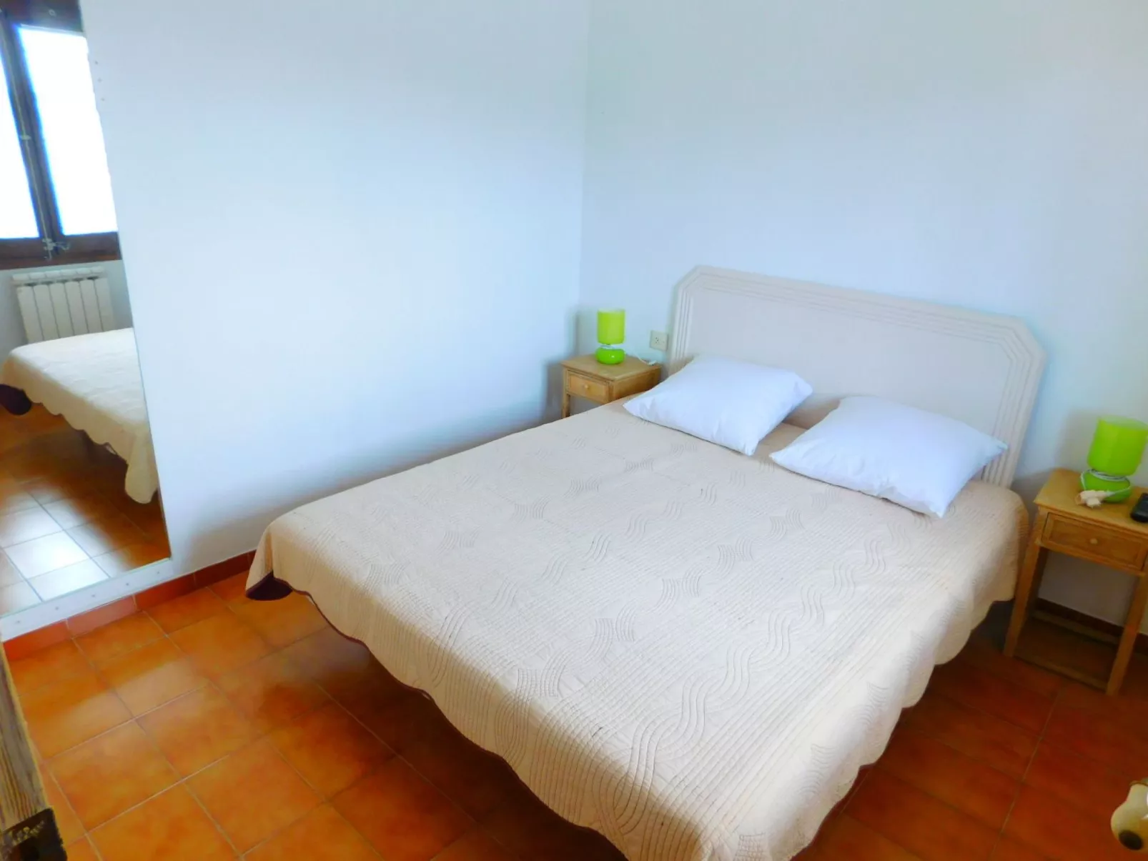 Piso de vacaciones de 2 habitaciones, con amplia terraza y parking en Salatar,-Image-tags.info