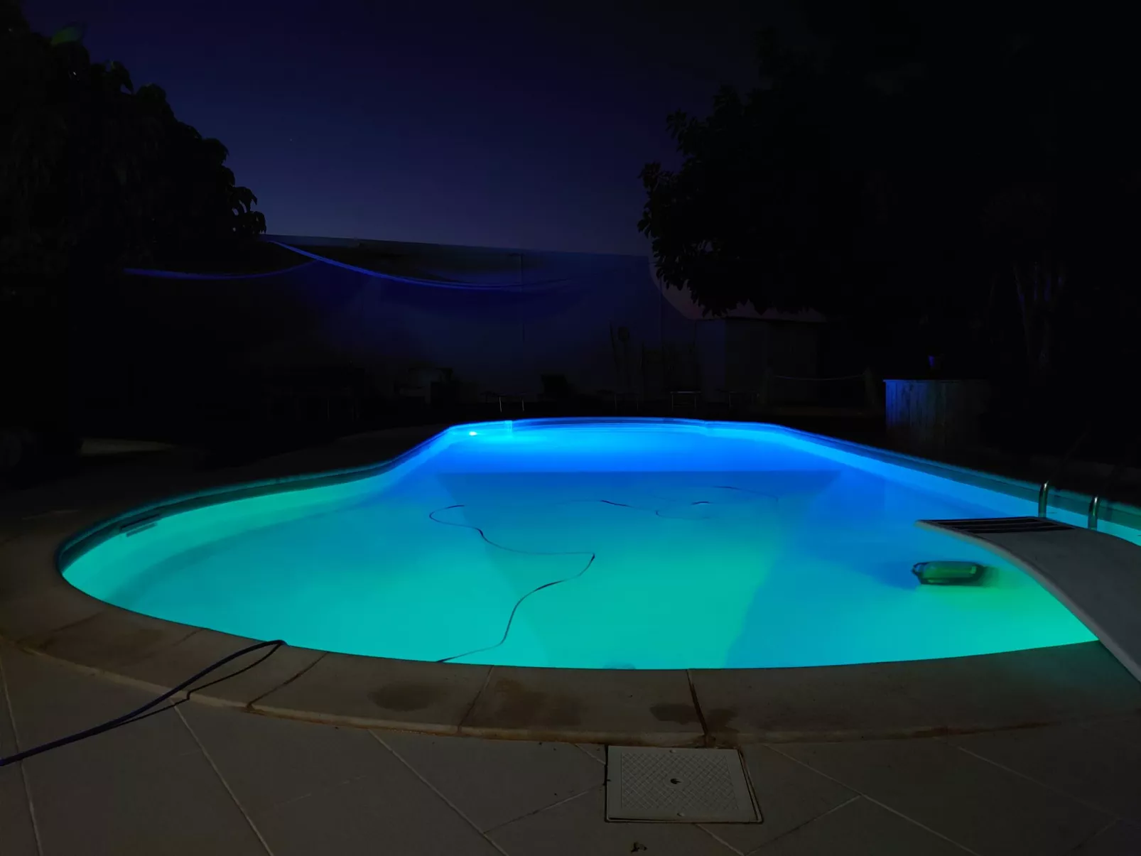 Villa Maya' Anwesen mit Infinity Pool-Image-tags.info