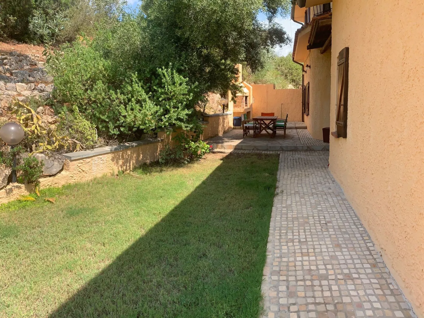 Villa mit Panoramablick-Image-tags.info