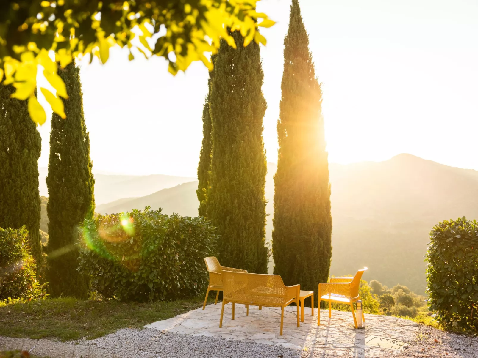 Landgut mit eigenem Parkplatz-Buiten