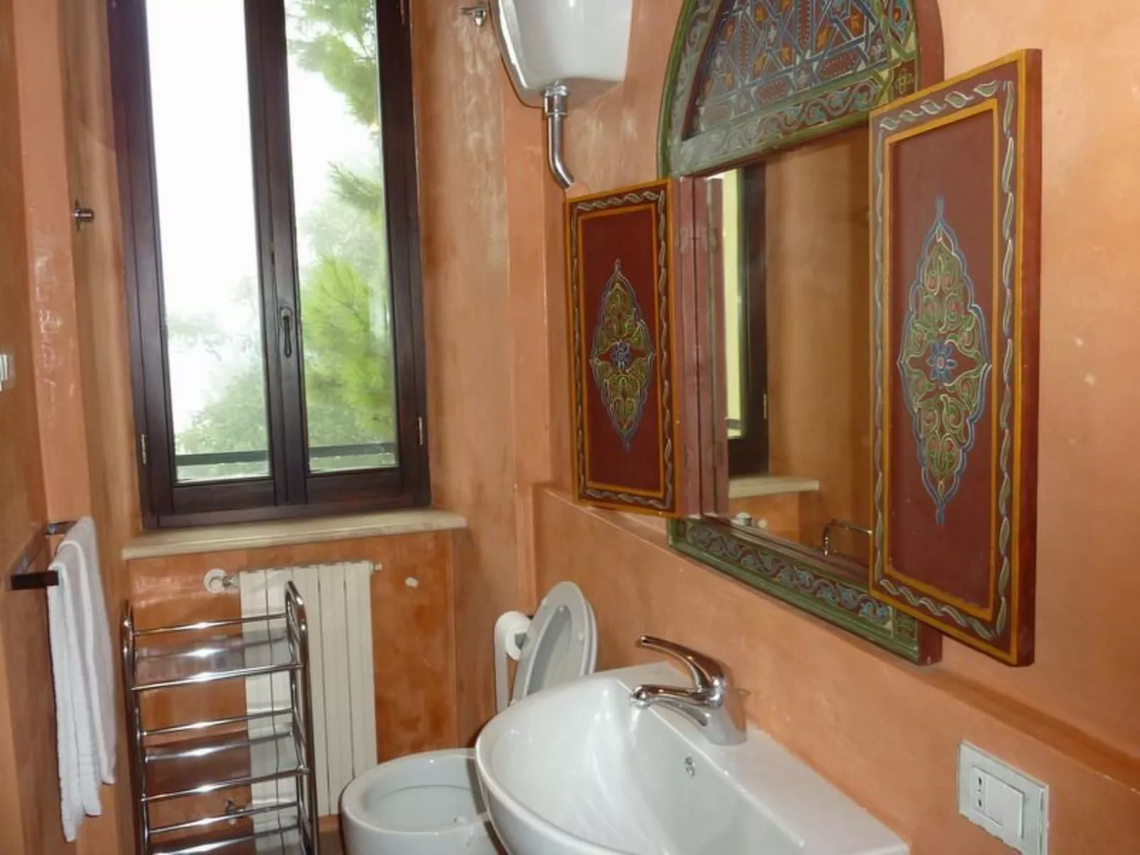 Villa mit privatem Pool in der Nähe von Santa Vittoria-Binnen