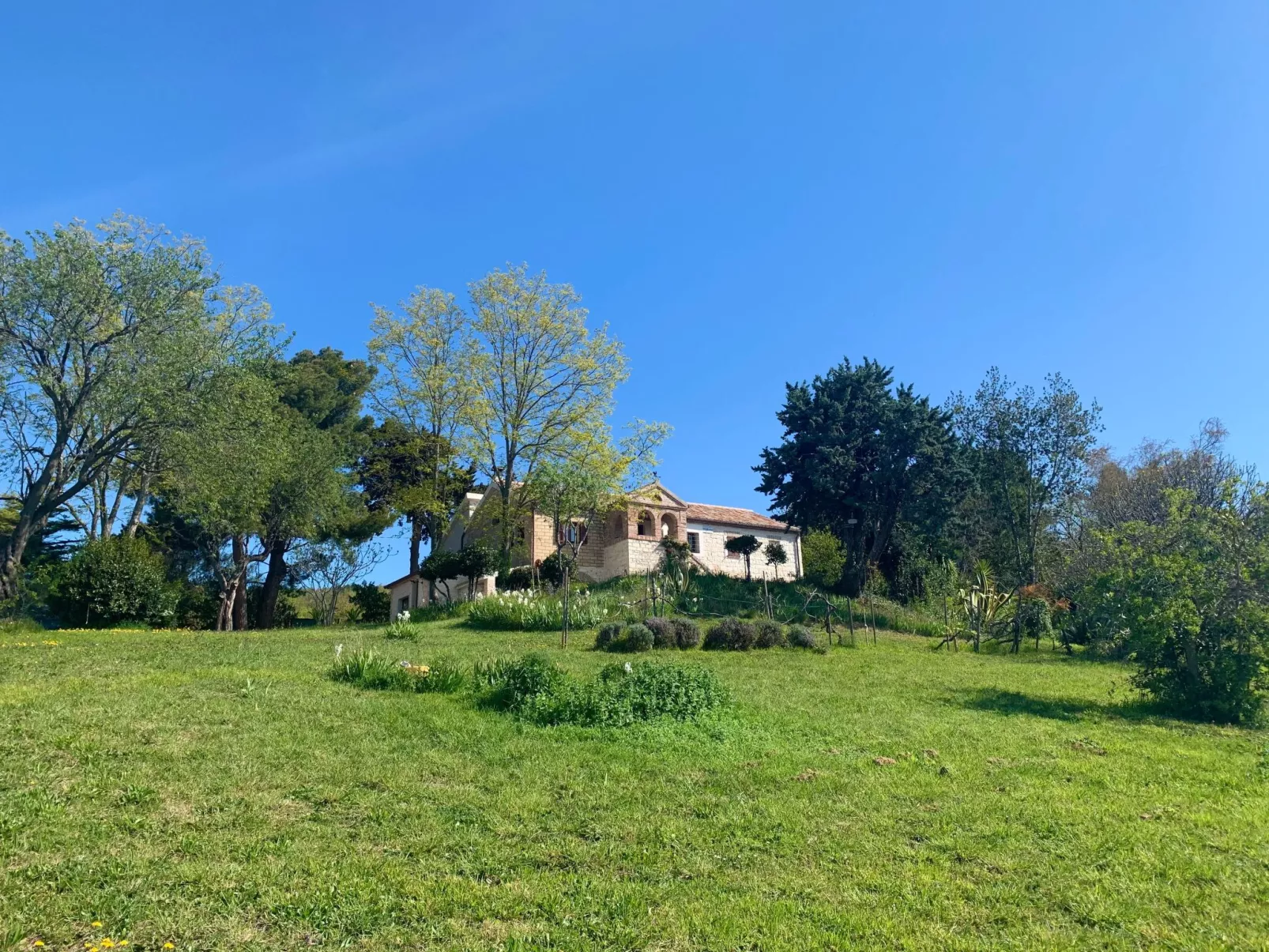 CASA ANCARANO Sirolo-Buiten