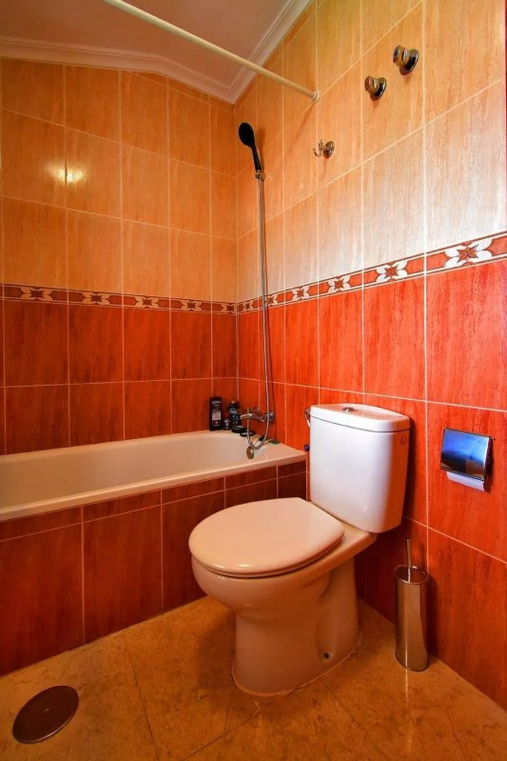 Monte Cenajo 6-Binnen