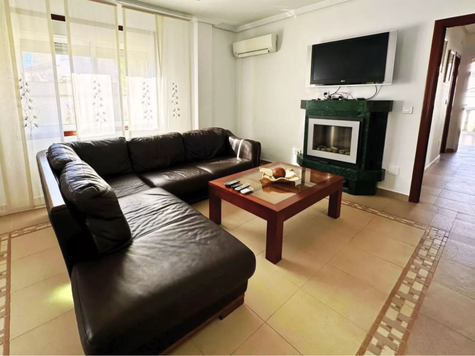 Villa Esmeralda-Binnen