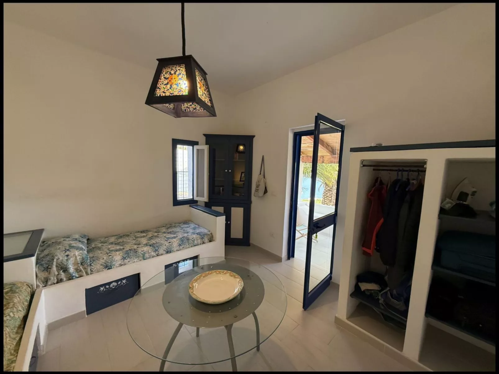 Villa in Panoramasprache, nur wenige Minuten vom Meer entfernt-Image-tags.info