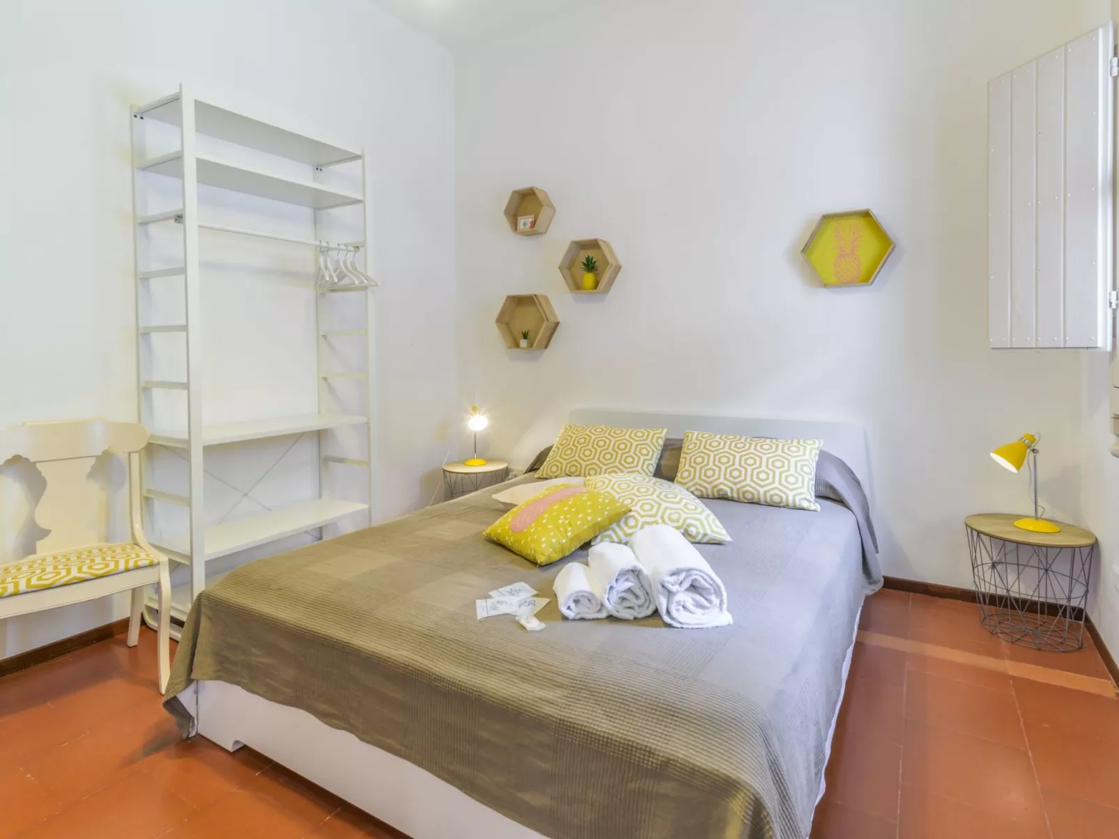 Villa am Sandstrand von Punta Secca-Image-tags.info