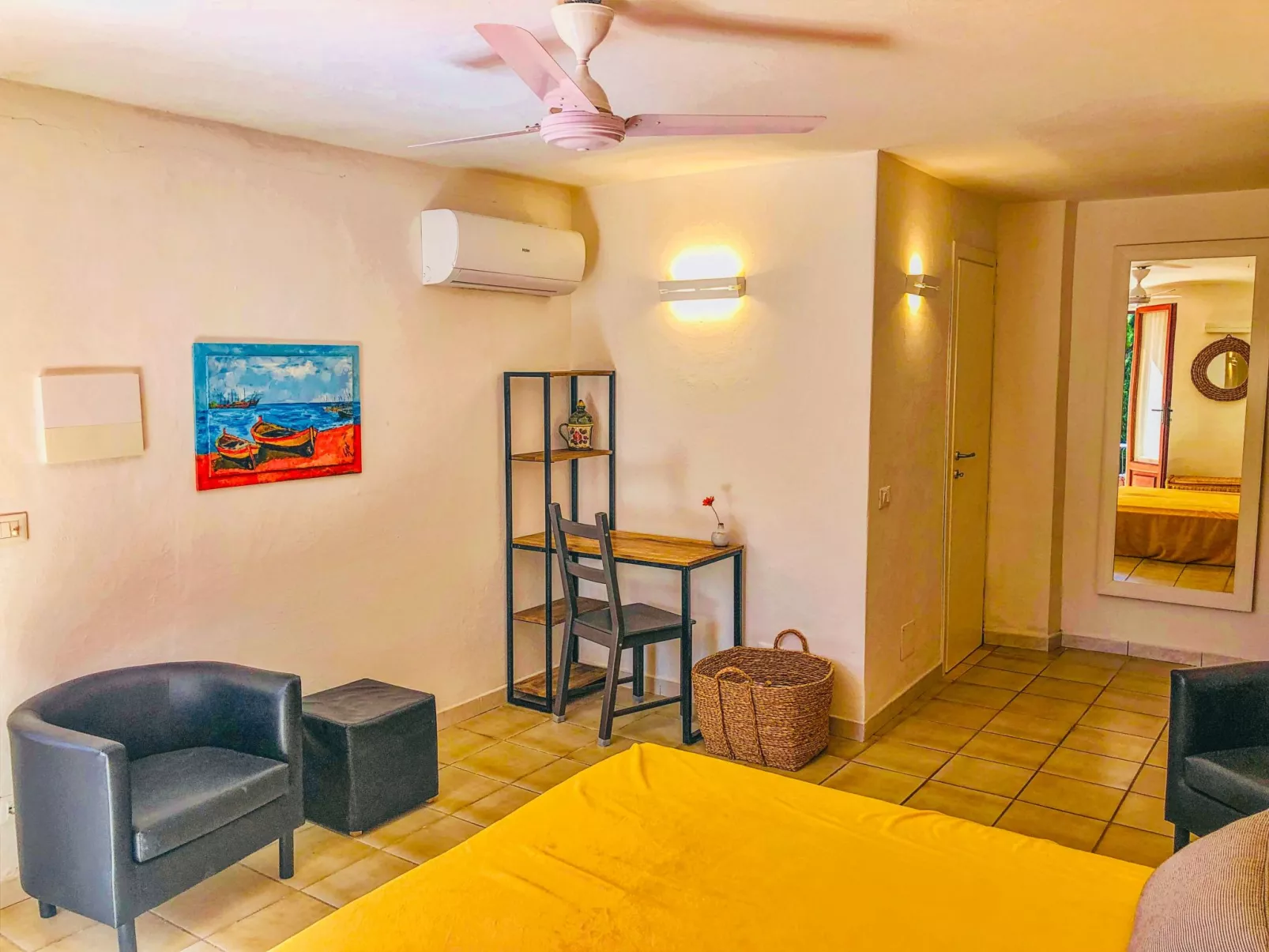 "Villa EnriMar" mit privatem Pool-Binnen