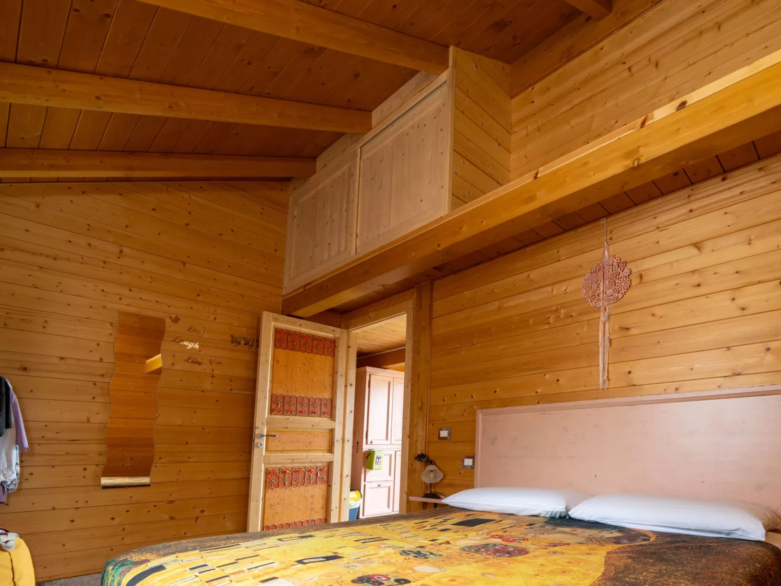 'Vindemia la salmon-Binnen