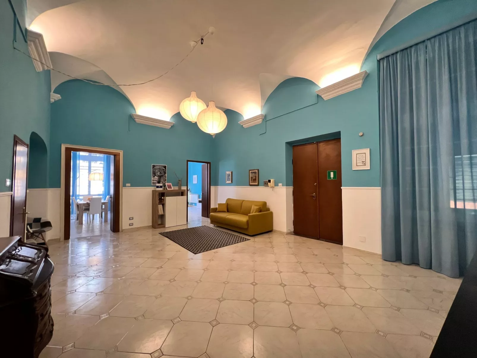 'Doge Antonino' mit Wi-Fi-Binnen