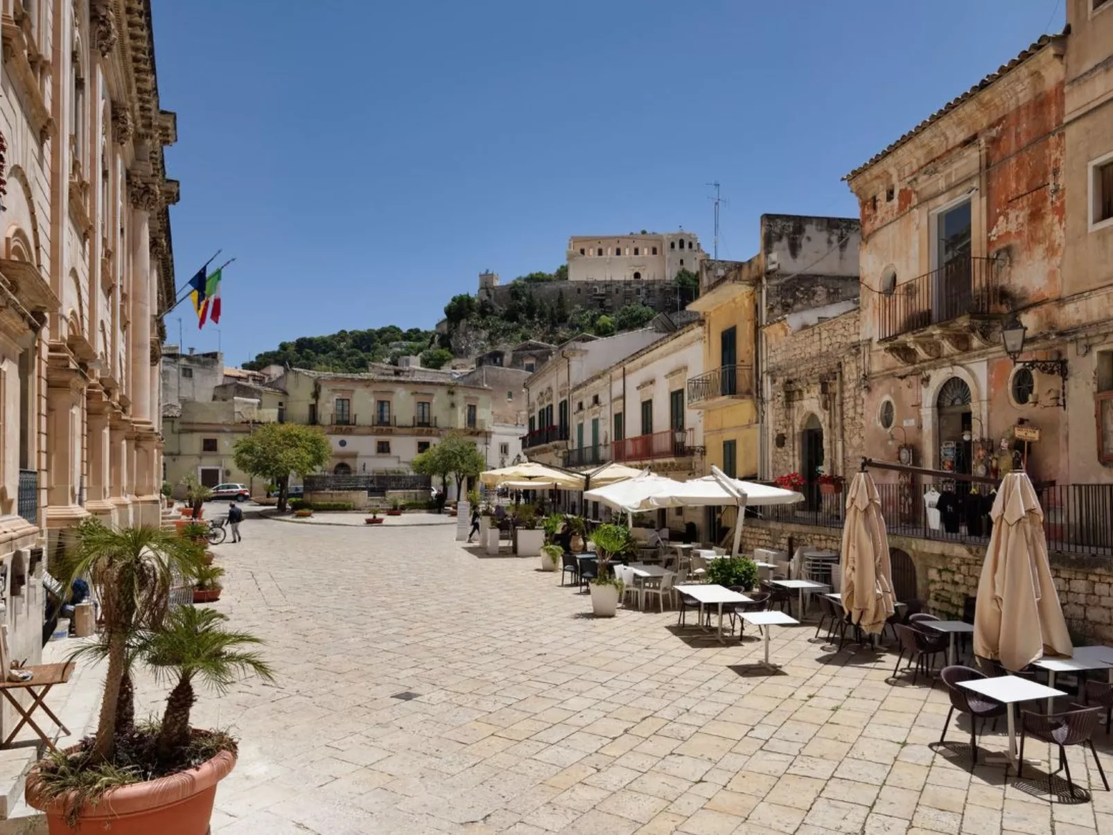 Nettes Appartement in Scicli mit Möblierter Terrasse-Image-tags.info