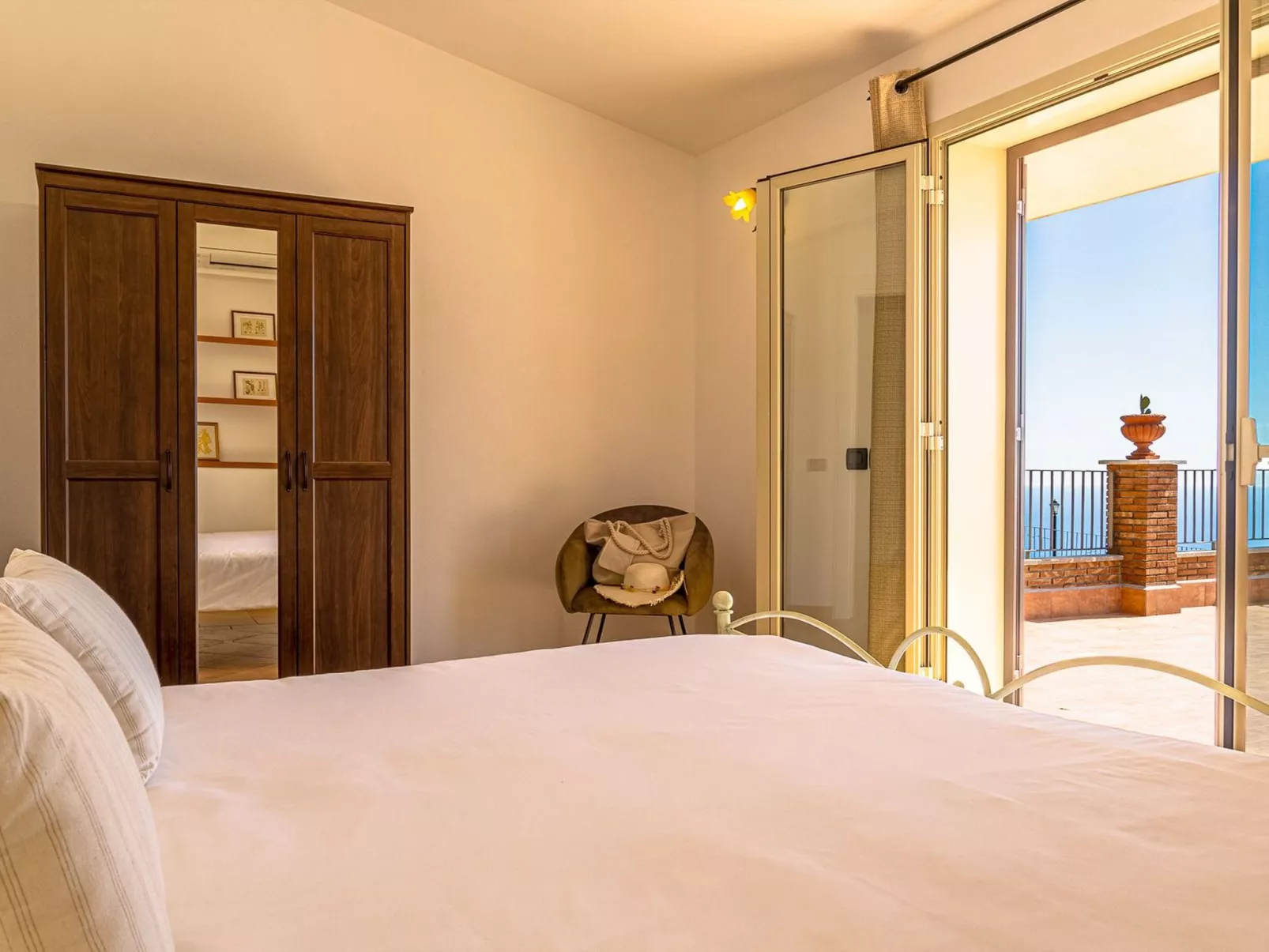 In Castelmola mit Privatem Pool-Image-tags.info