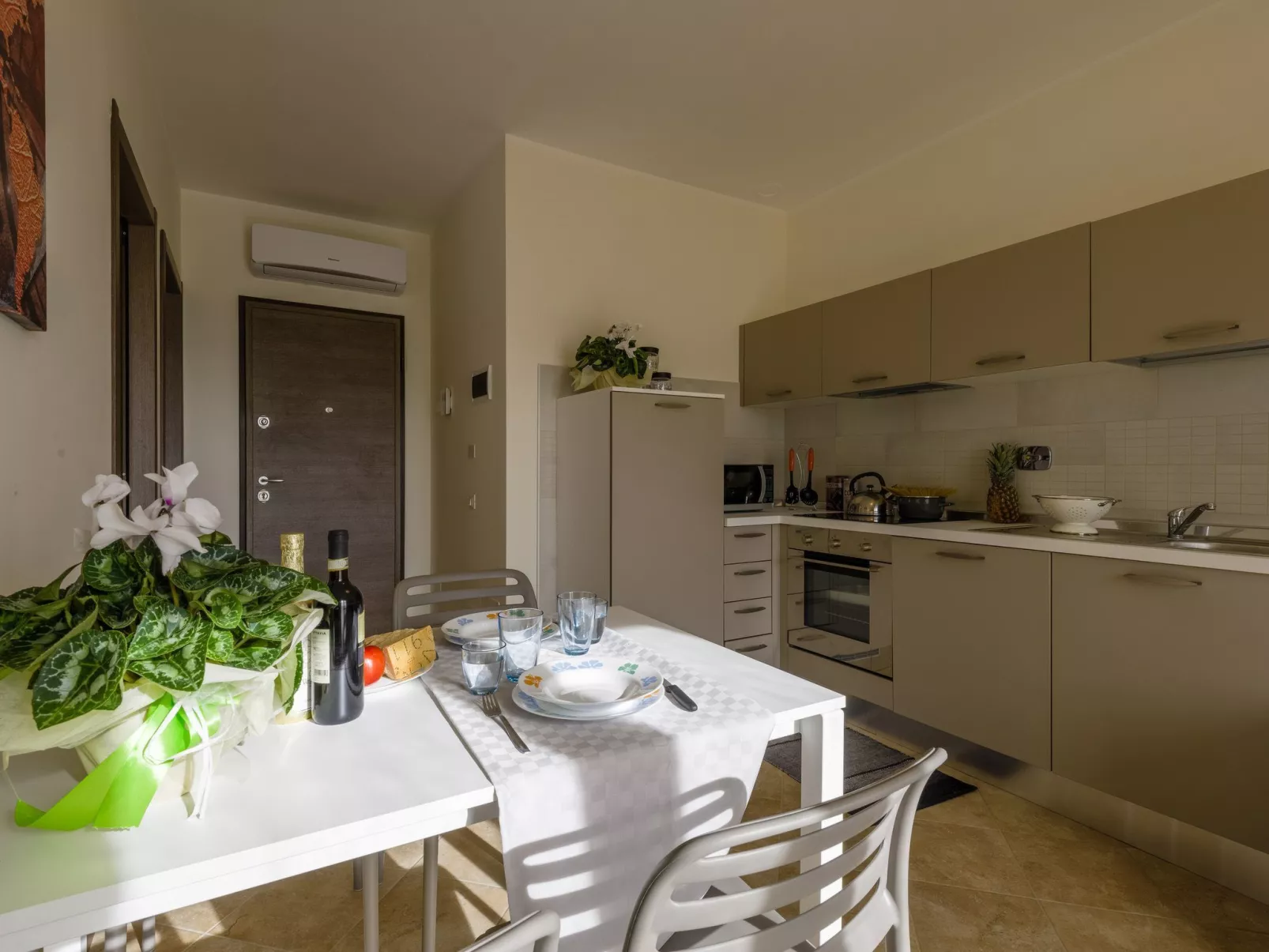 Gloria del Mare - Schwimmbad mit Meerblick - Image-tags.info