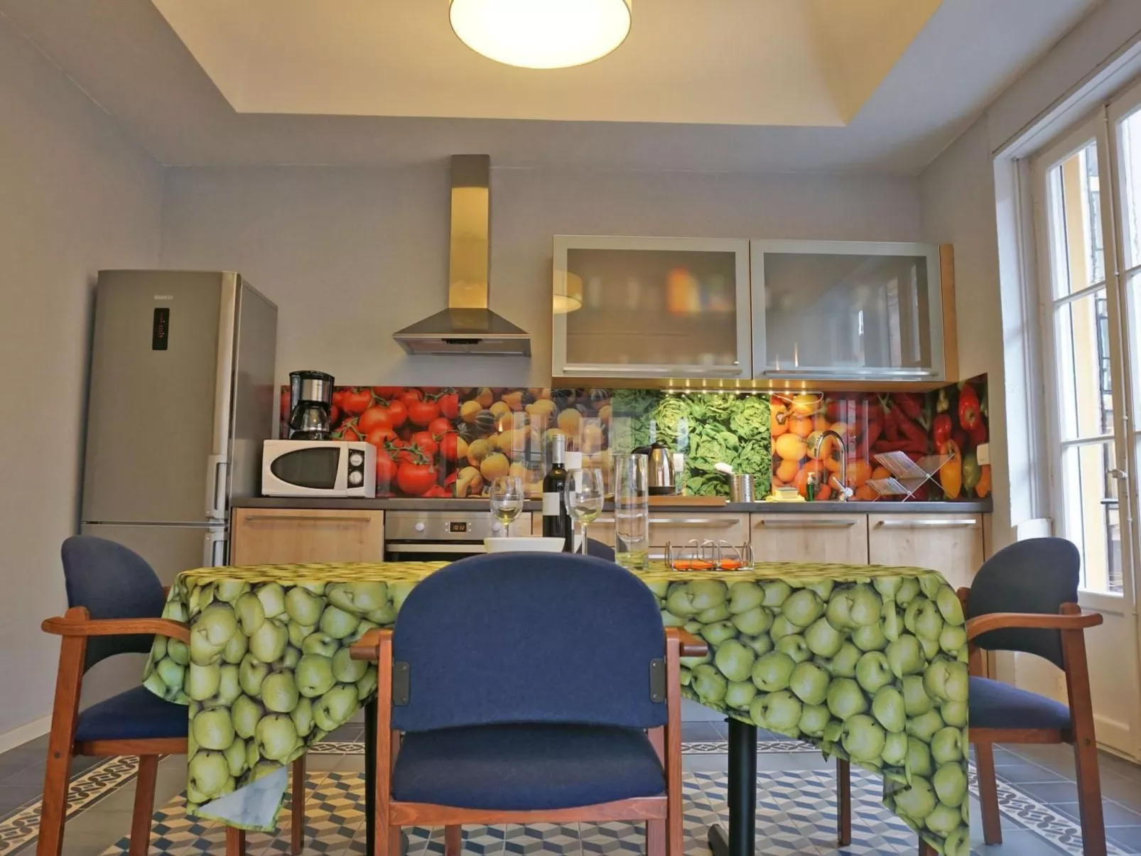 Mit Balkon-Image-tags.info