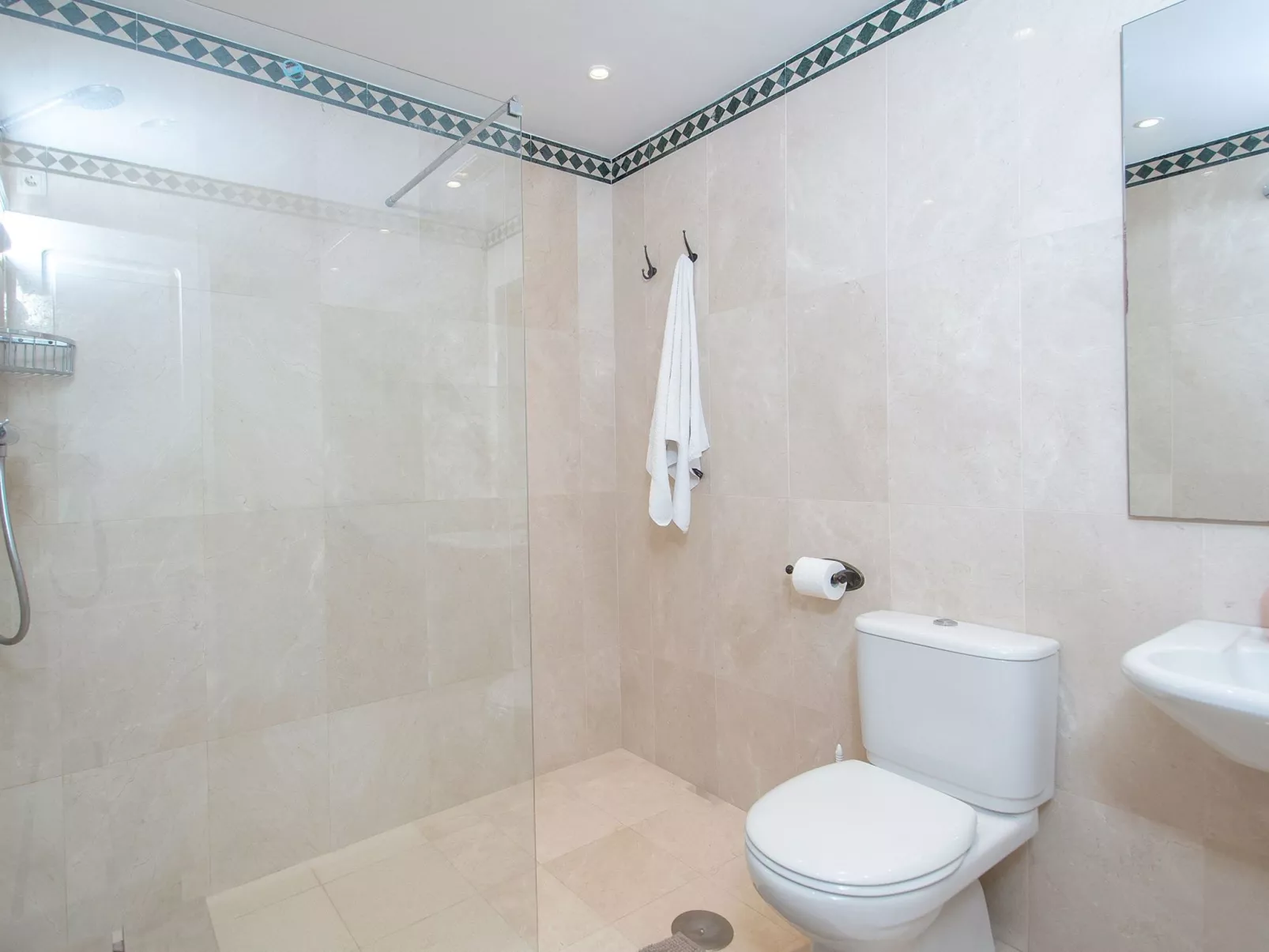 In Almuñécar mit Terrasse und Meerblick-Image-tags.info