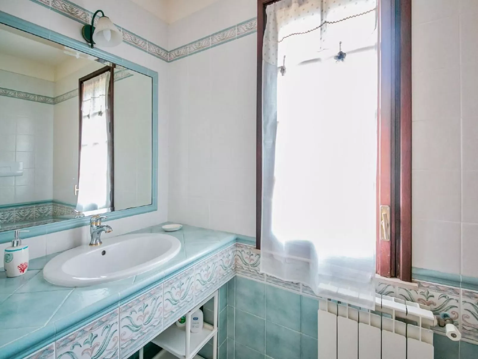 "Bouganvillae" mit Pool-Binnen