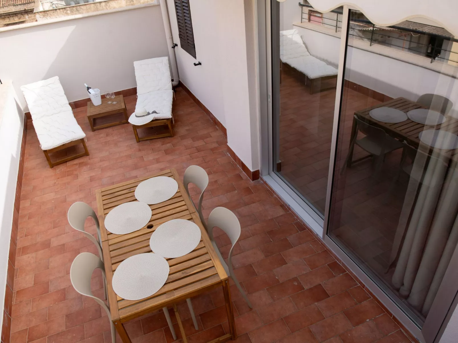 Modernes Loft mit BBQ-Terrasse - Stadtzentrum am Meer-Binnen