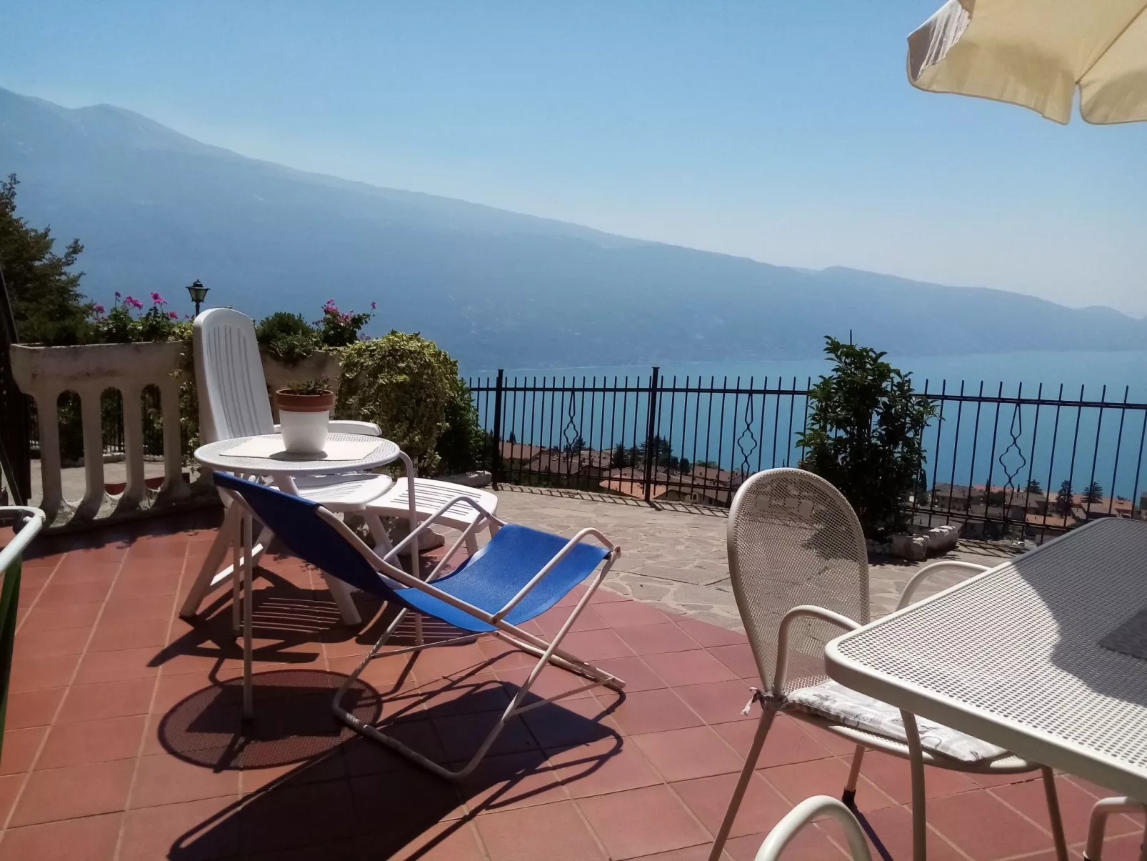 Wohnung 'Stella del Garda'-Buiten