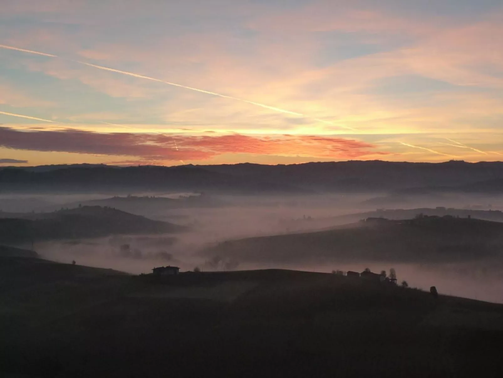 Wohnung in Verduno mit Garten-Buiten