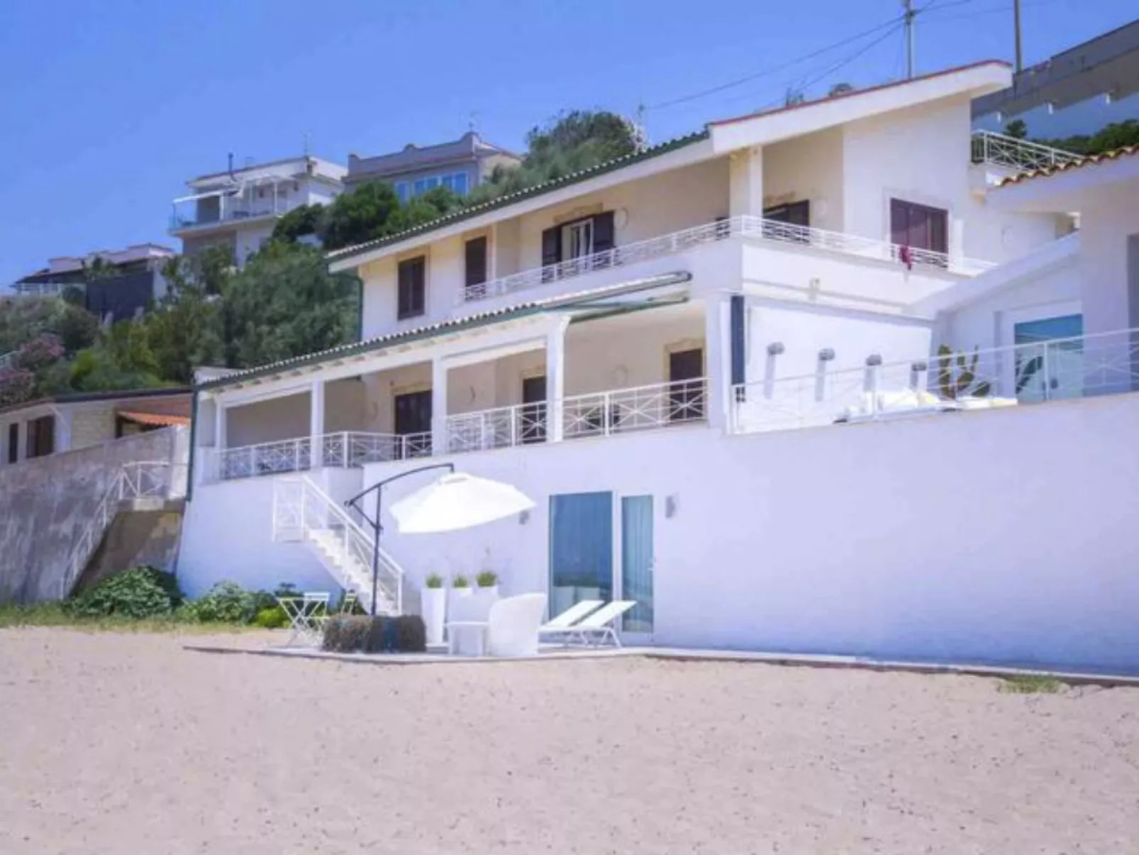 Villa am Meer Trappeto-Binnen