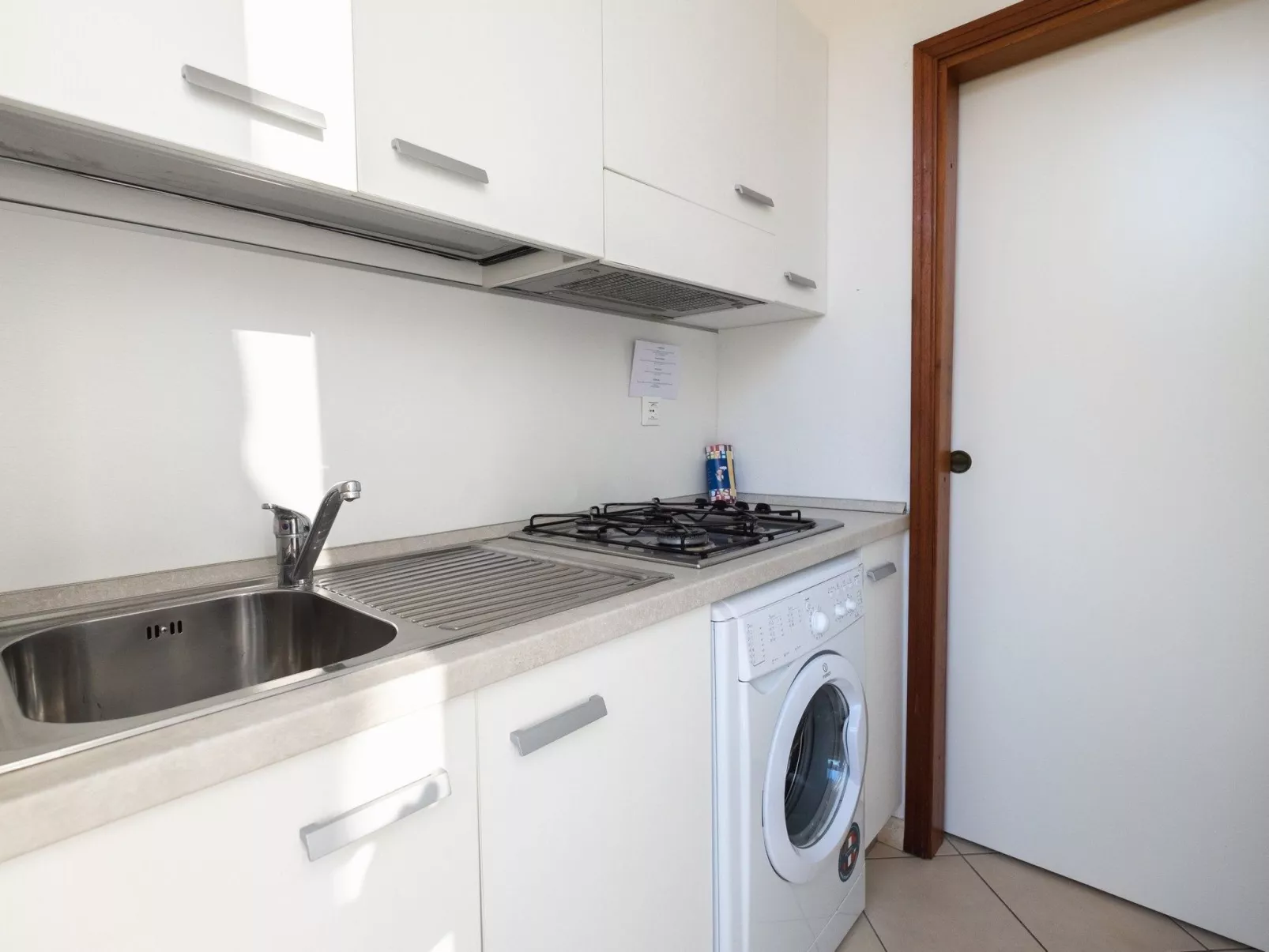 VILLA AZZURRA 1°-Binnen