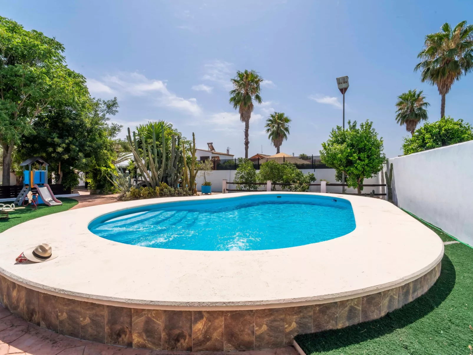 Ländliches Haus La Perla-Image-tags.info