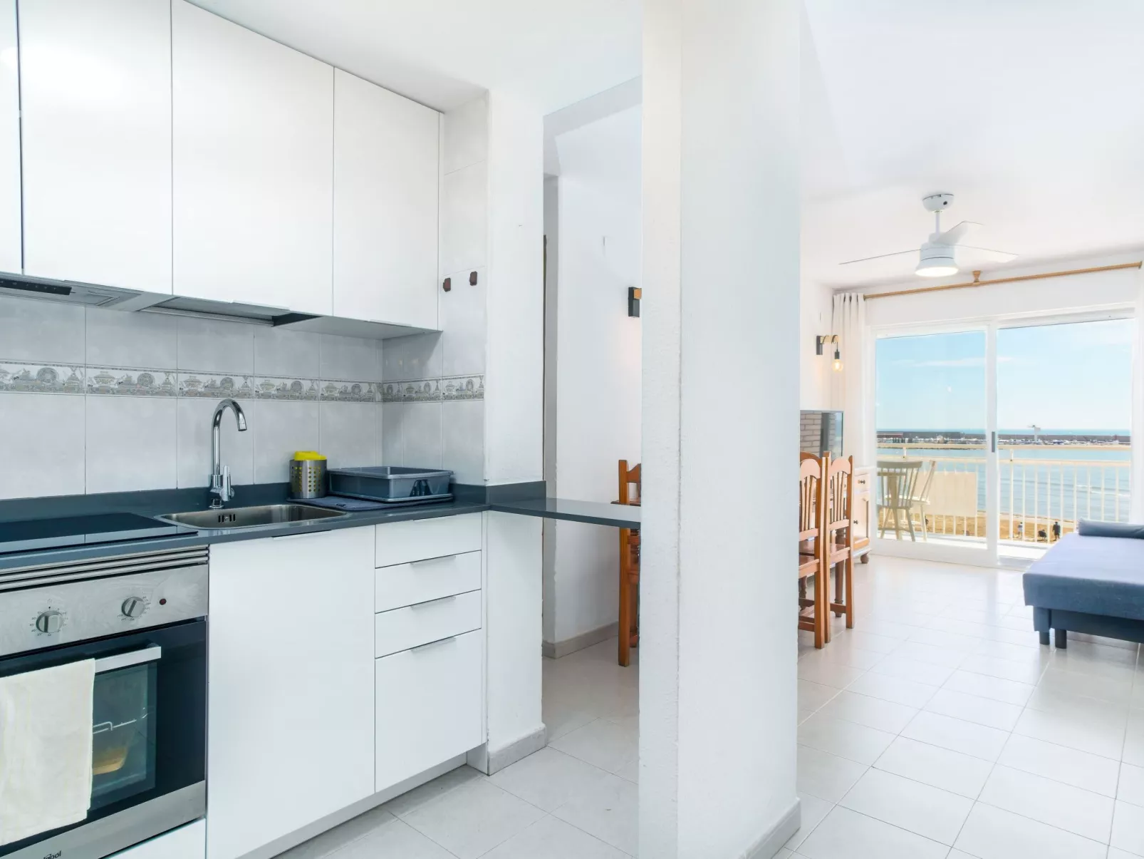 Forner Apartments - Mit Meerblick-Binnen