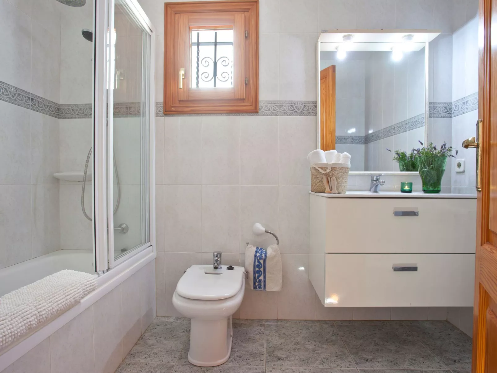 Chalet "Casa Hector" 300m vom Strand und Schwimmbad entfernt-Binnen