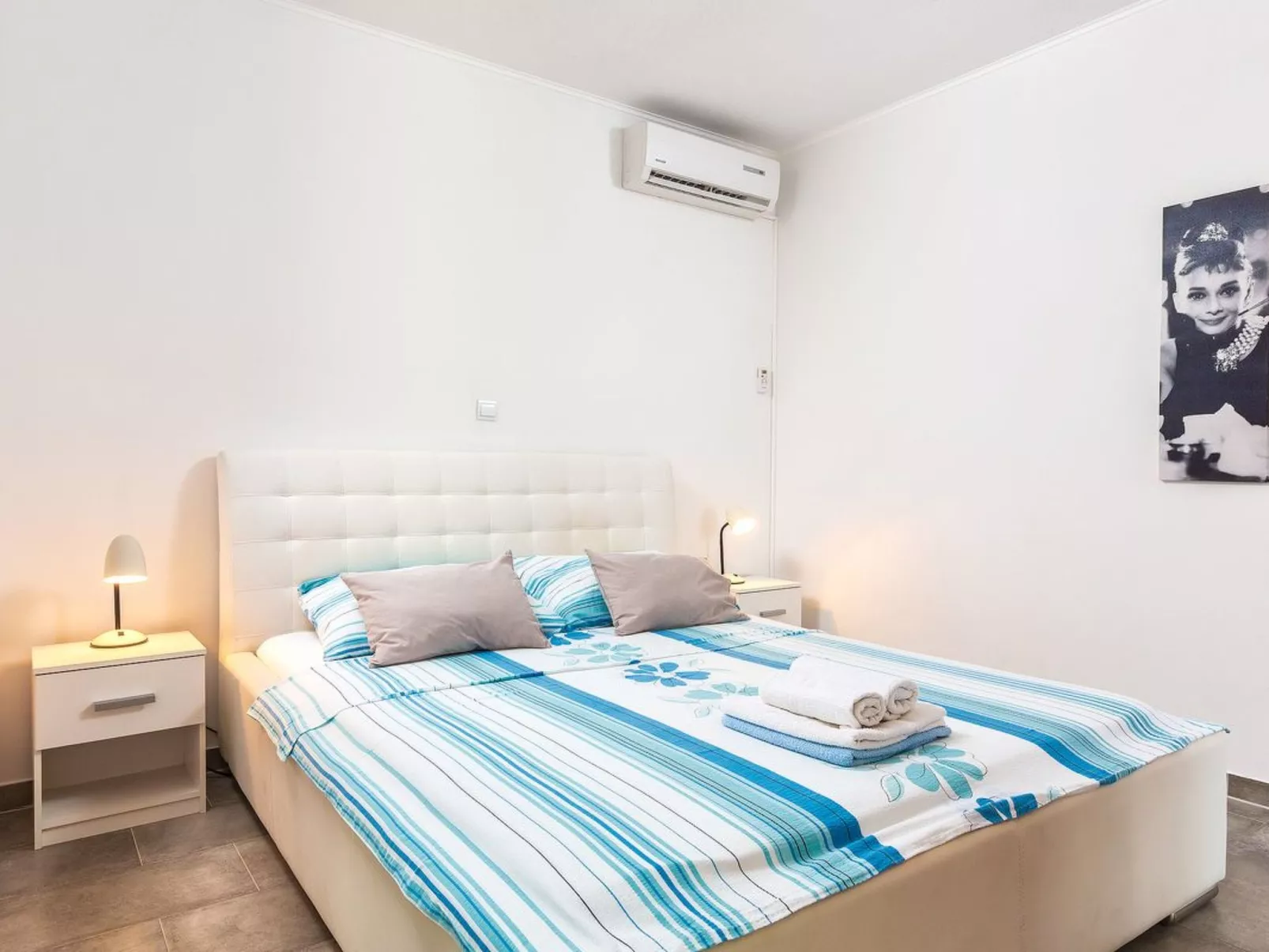 Marica - Ankica-Binnen